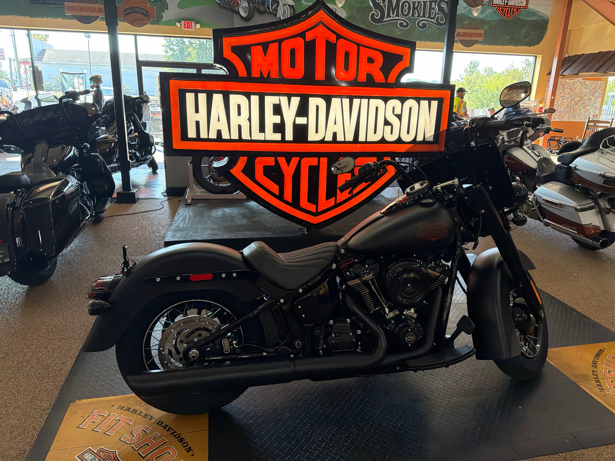 2026 Harley-Davidson Deadwood™