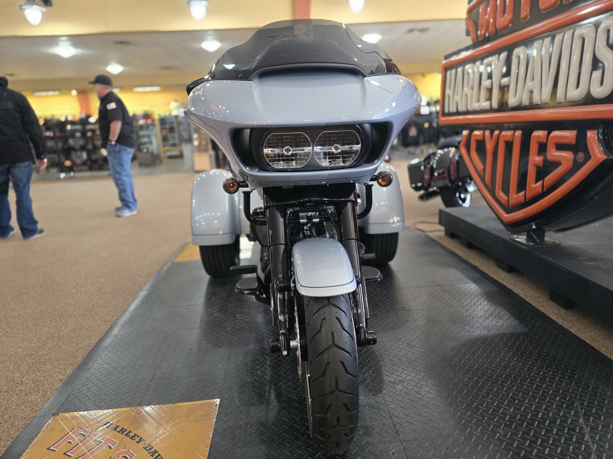 2024 Harley-Davidson Road Glide® 3 5