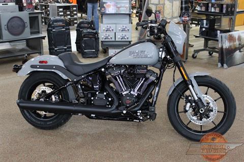 HARLEY-DAVIDSON　2022年製　ノースリーブ　　M HARLEY-DAVIDSON 2022年製 ノースリーブ M - メルカリ