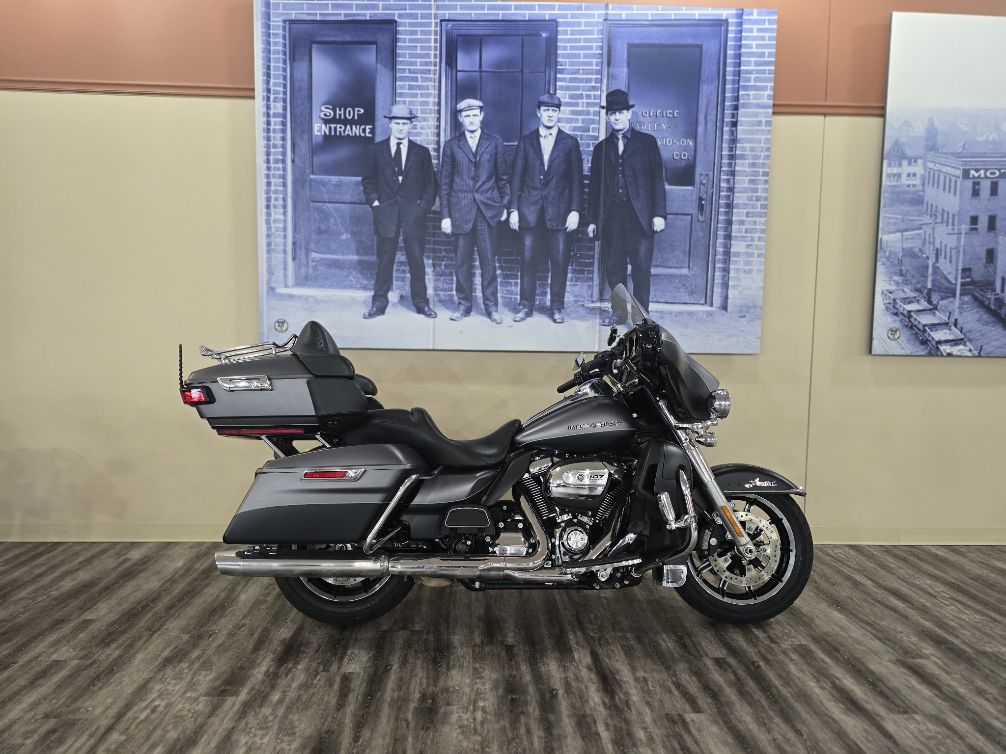 2017 Harley-Davidson Electra Glide® Ultra Classic® 1