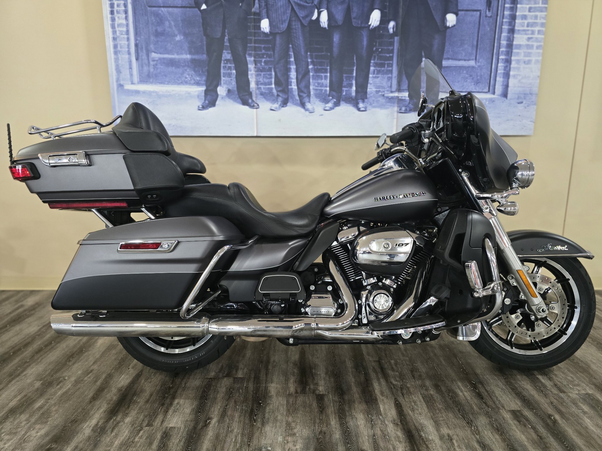 2017 Harley-Davidson Electra Glide® Ultra Classic® 2