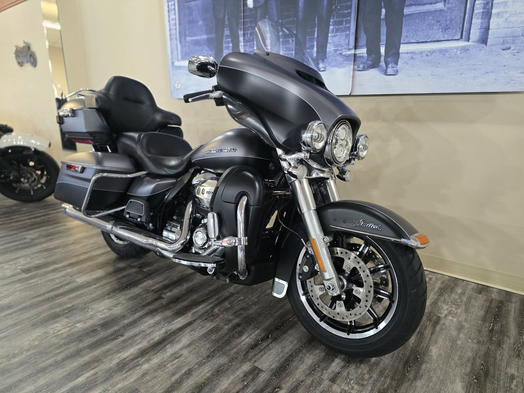 2017 Harley-Davidson Electra Glide® Ultra Classic® 4