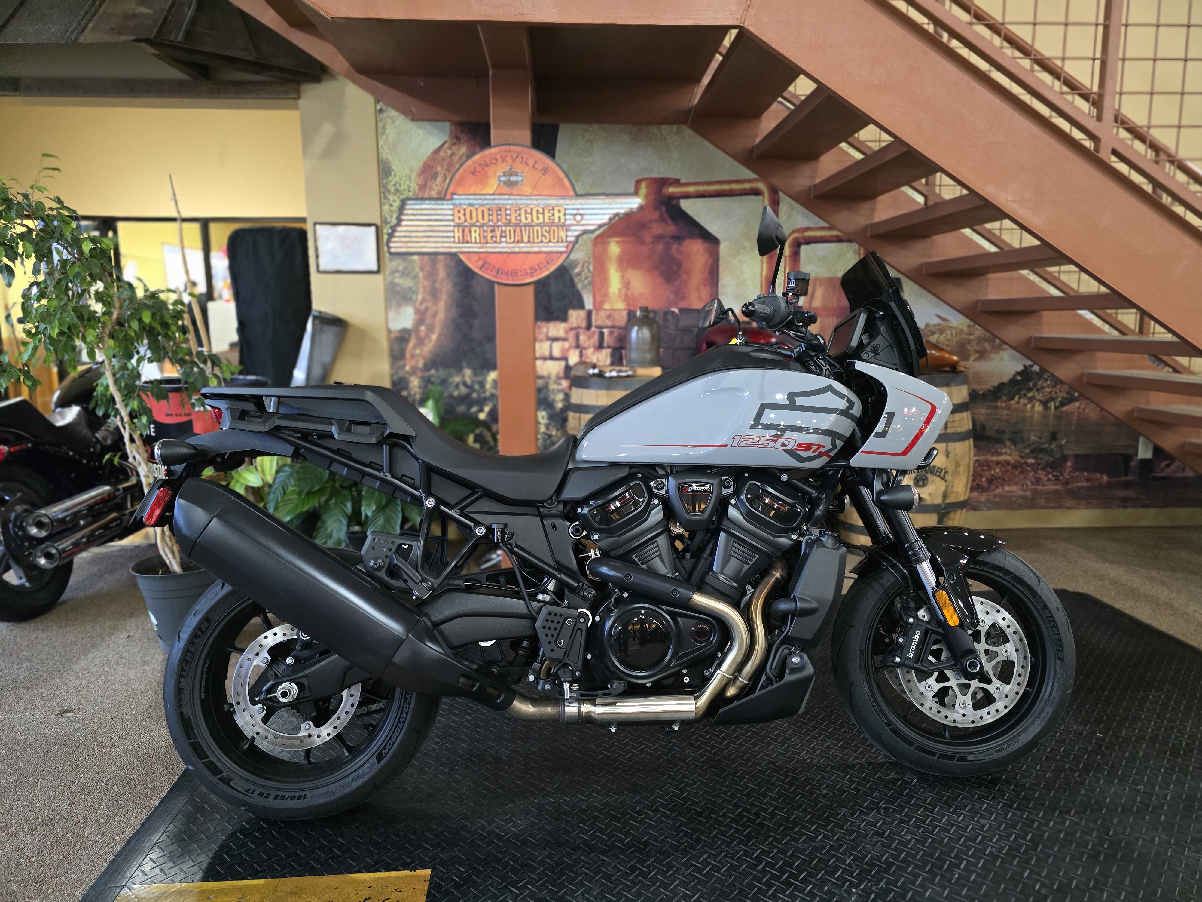 2025 Harley-Davidson Pan America® 1250 ST 1
