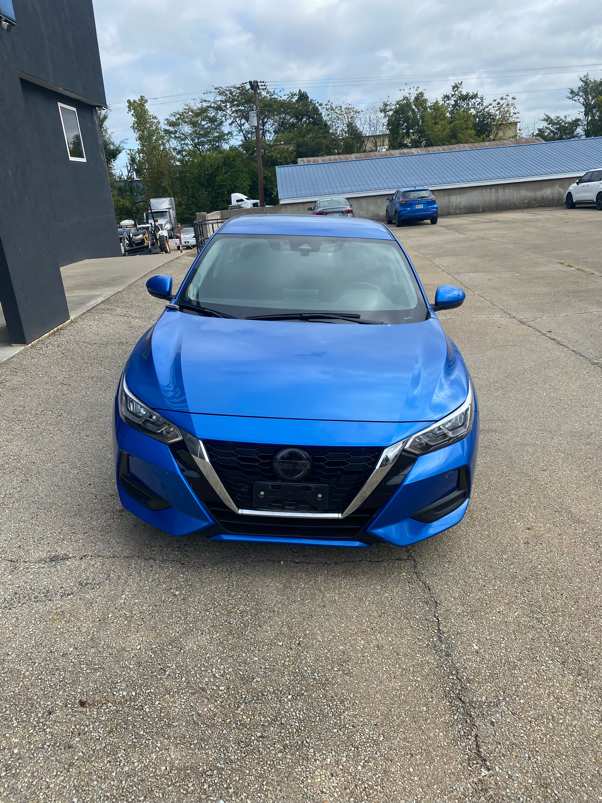 2022 Nissan Sentra — stock M100475