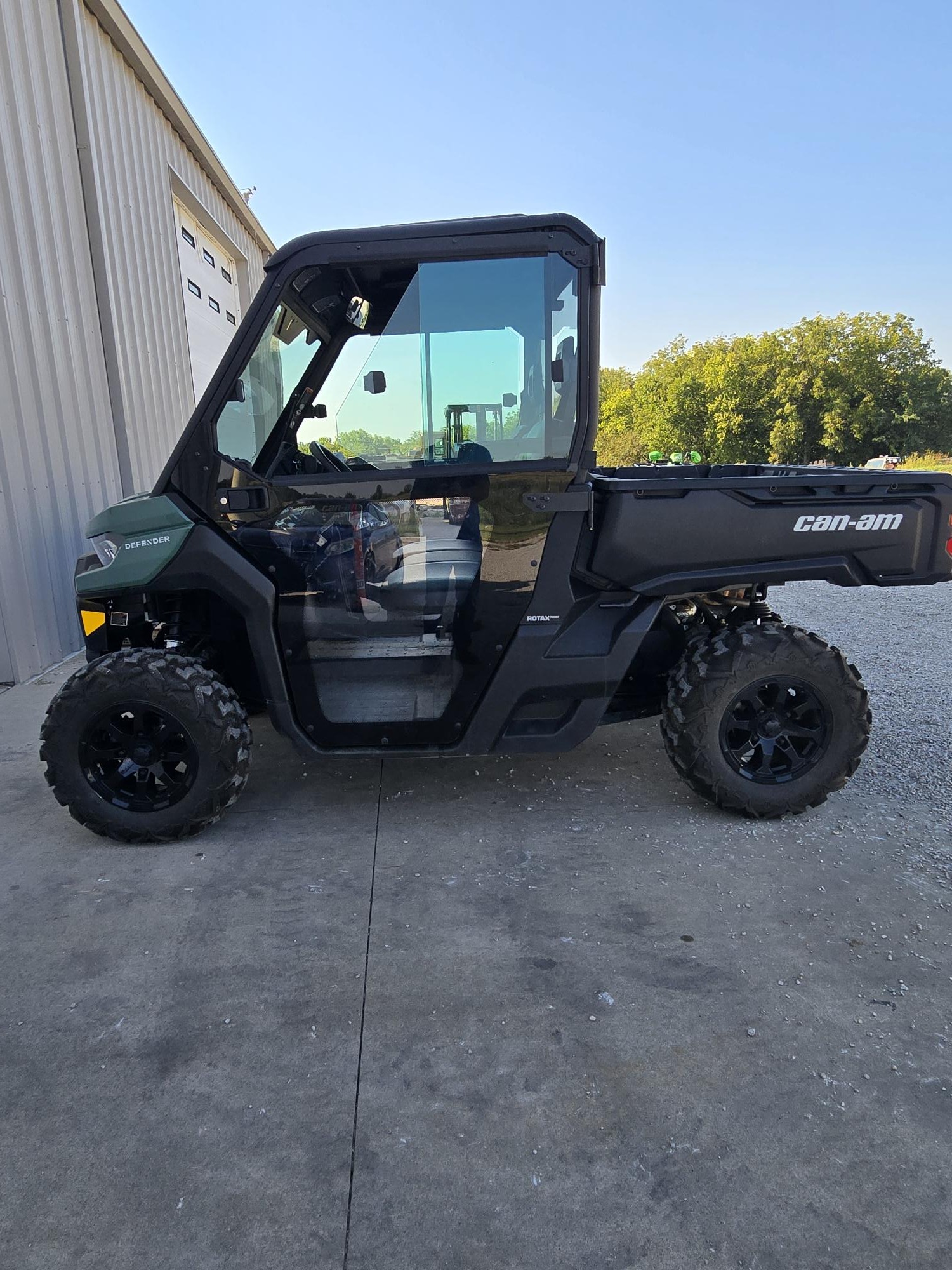 2025 Can-Am Defender DPS HD7 for sale 1304409