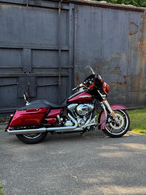 2016 Harley-Davidson Street Glide® Special in Augusta, Maine