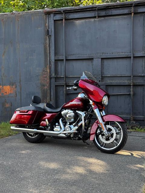 2016 Harley-Davidson Street Glide® Special in Augusta, Maine - Photo 3