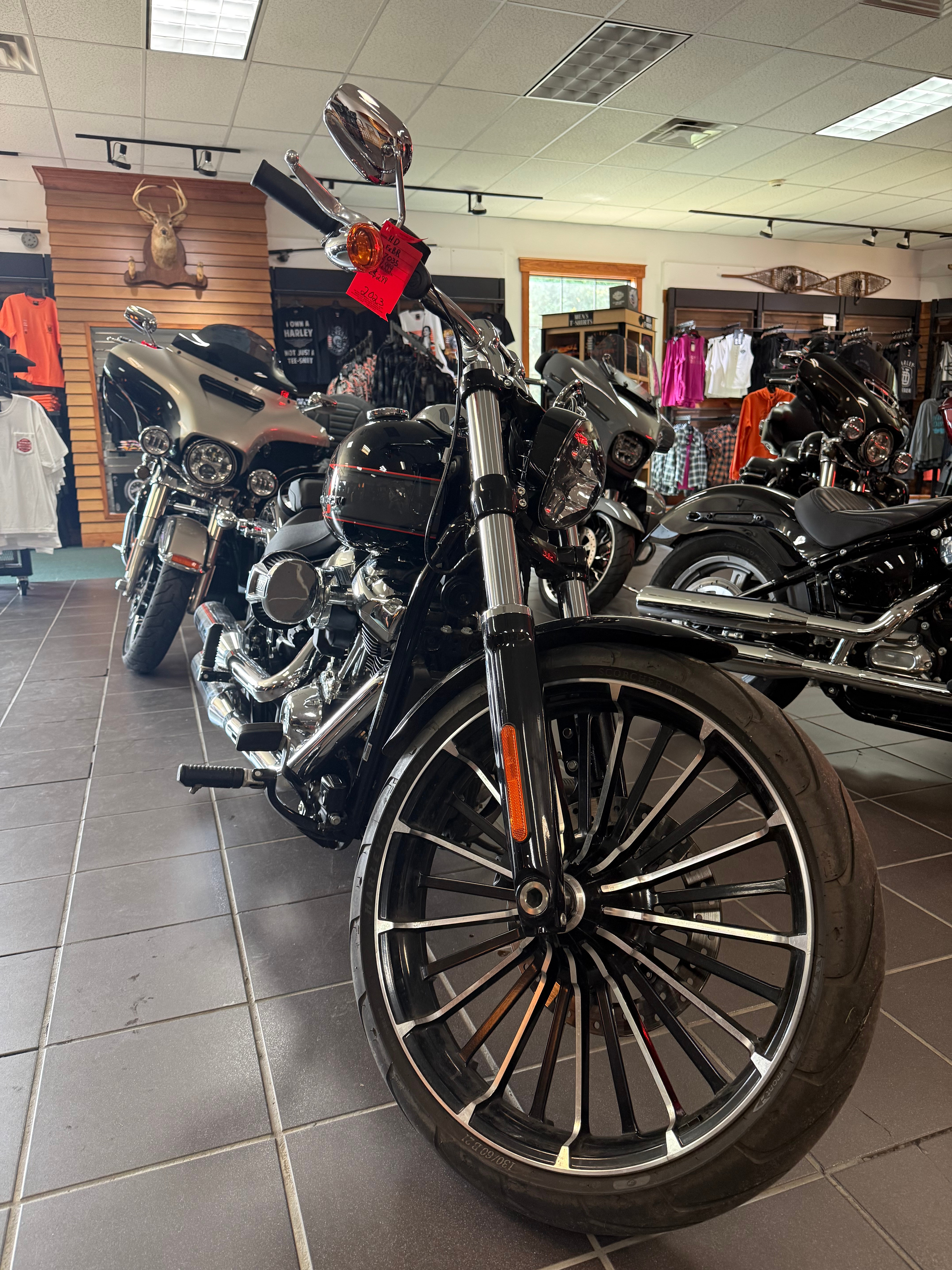 2023 Harley-Davidson Breakout 3
