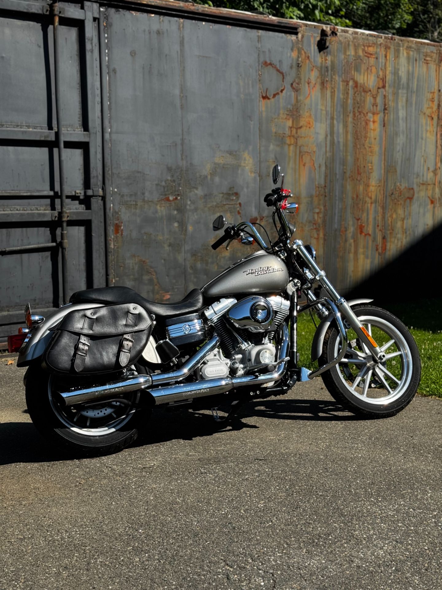 2006 Harley-Davidson Dyna™ Super Glide® in Augusta, Maine - Photo 3