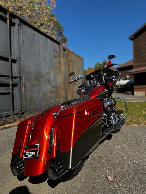 2013 Harley-Davidson CVO™ Road Glide® Custom in Augusta, Maine - Photo 5