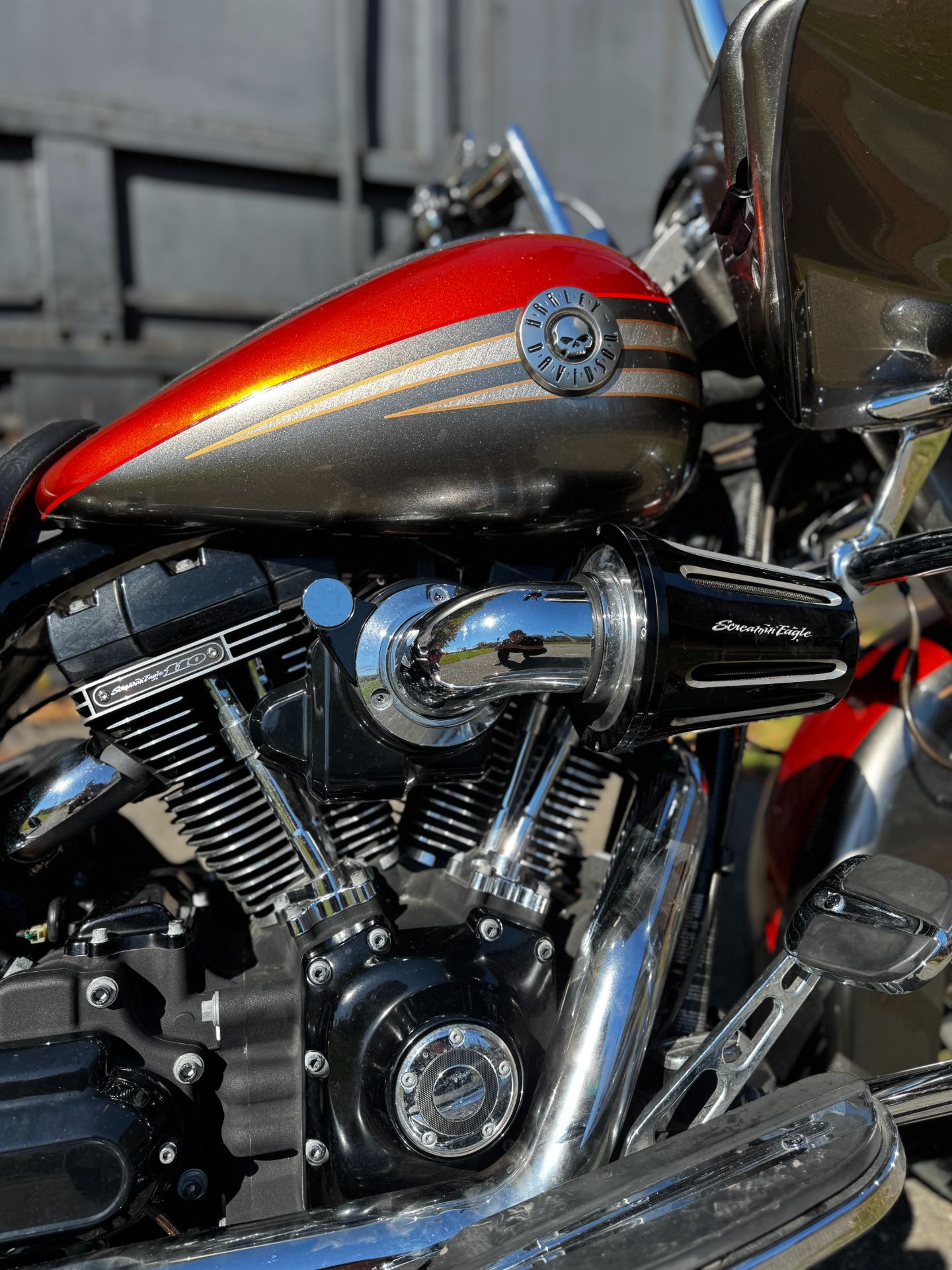 2013 Harley-Davidson CVO™ Road Glide® Custom in Augusta, Maine - Photo 6