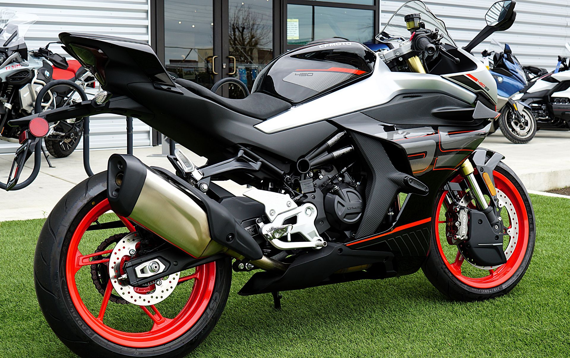 2026  450SS 11