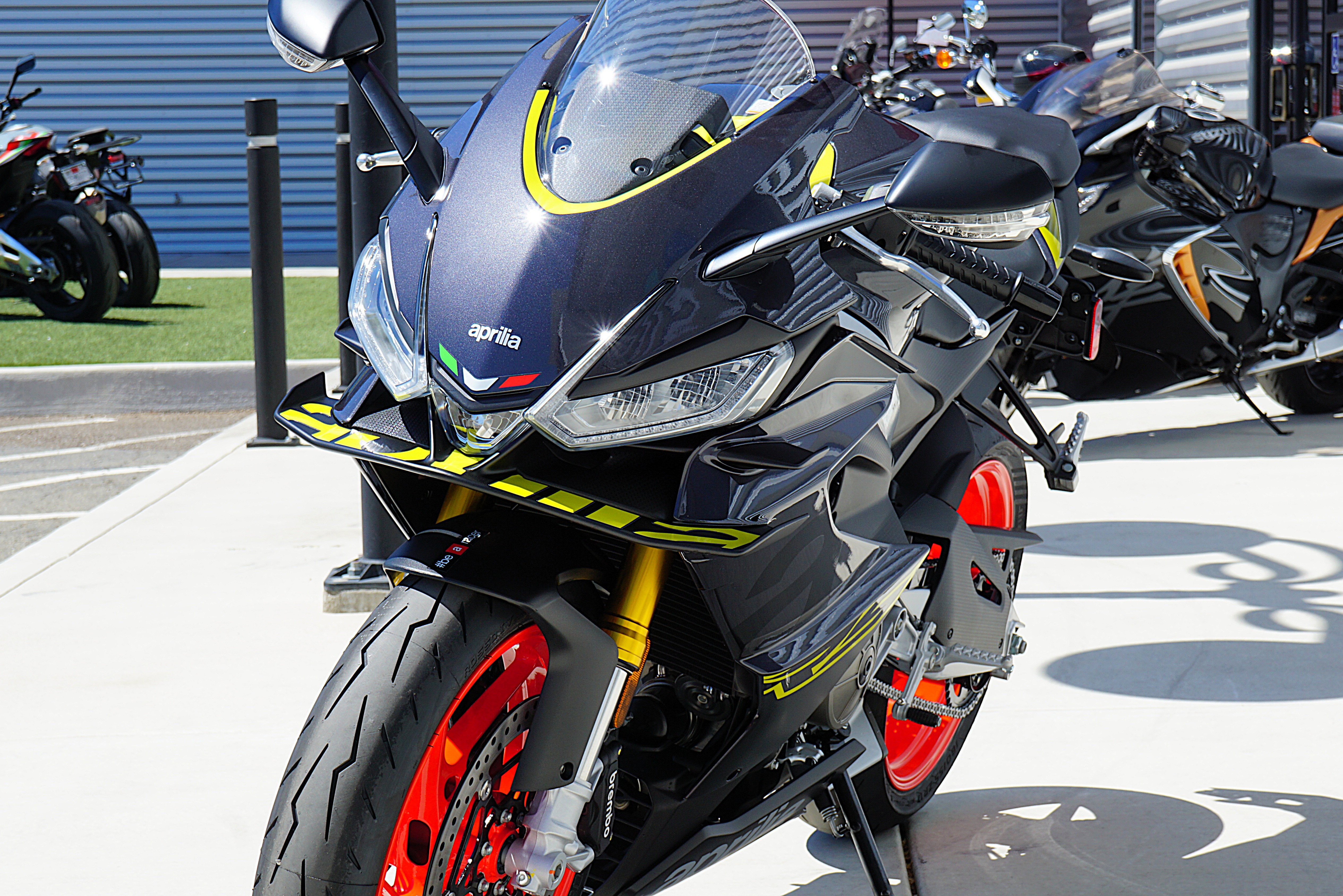 2027 Aprilia RS photo 2