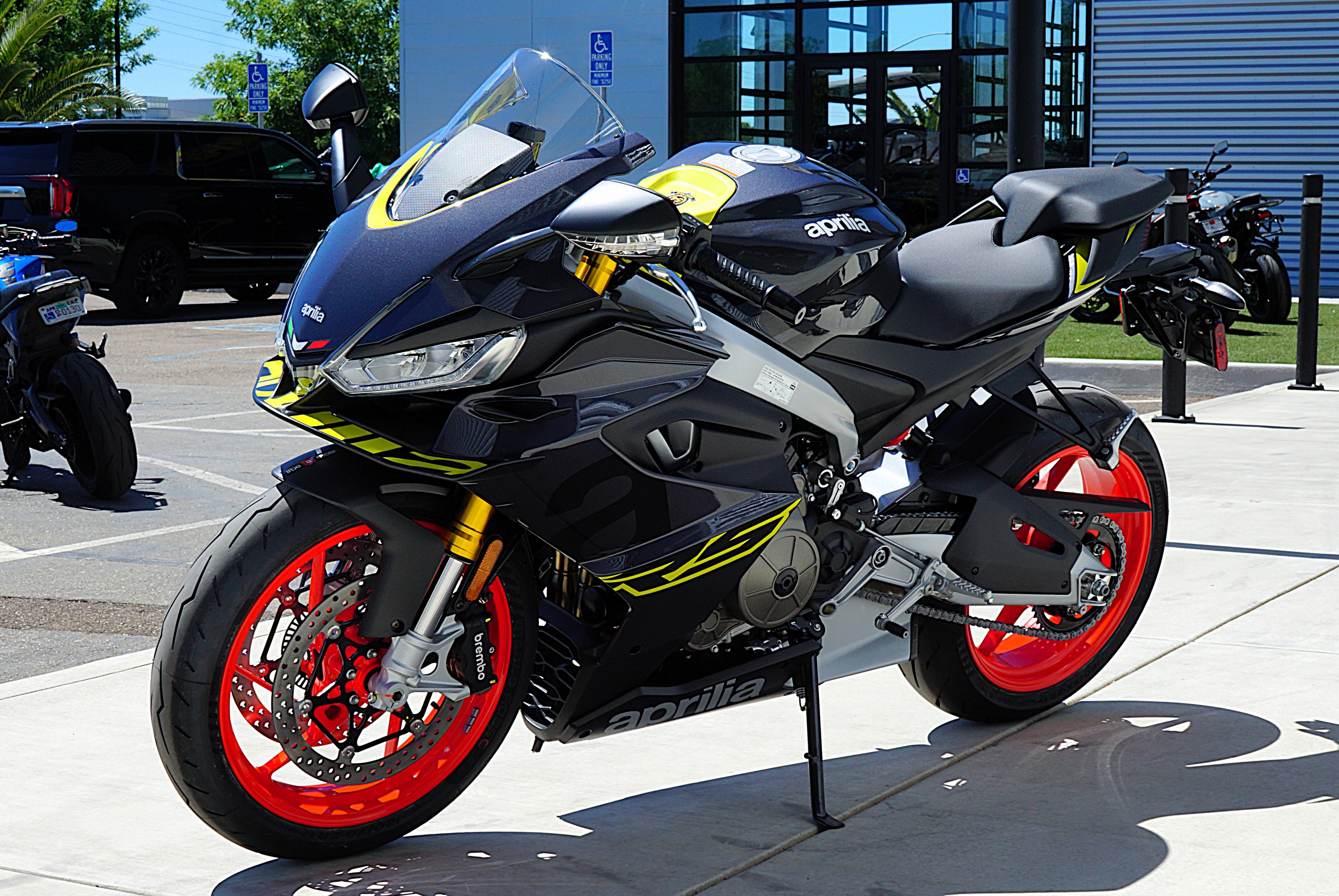 2027 Aprilia RS photo 6