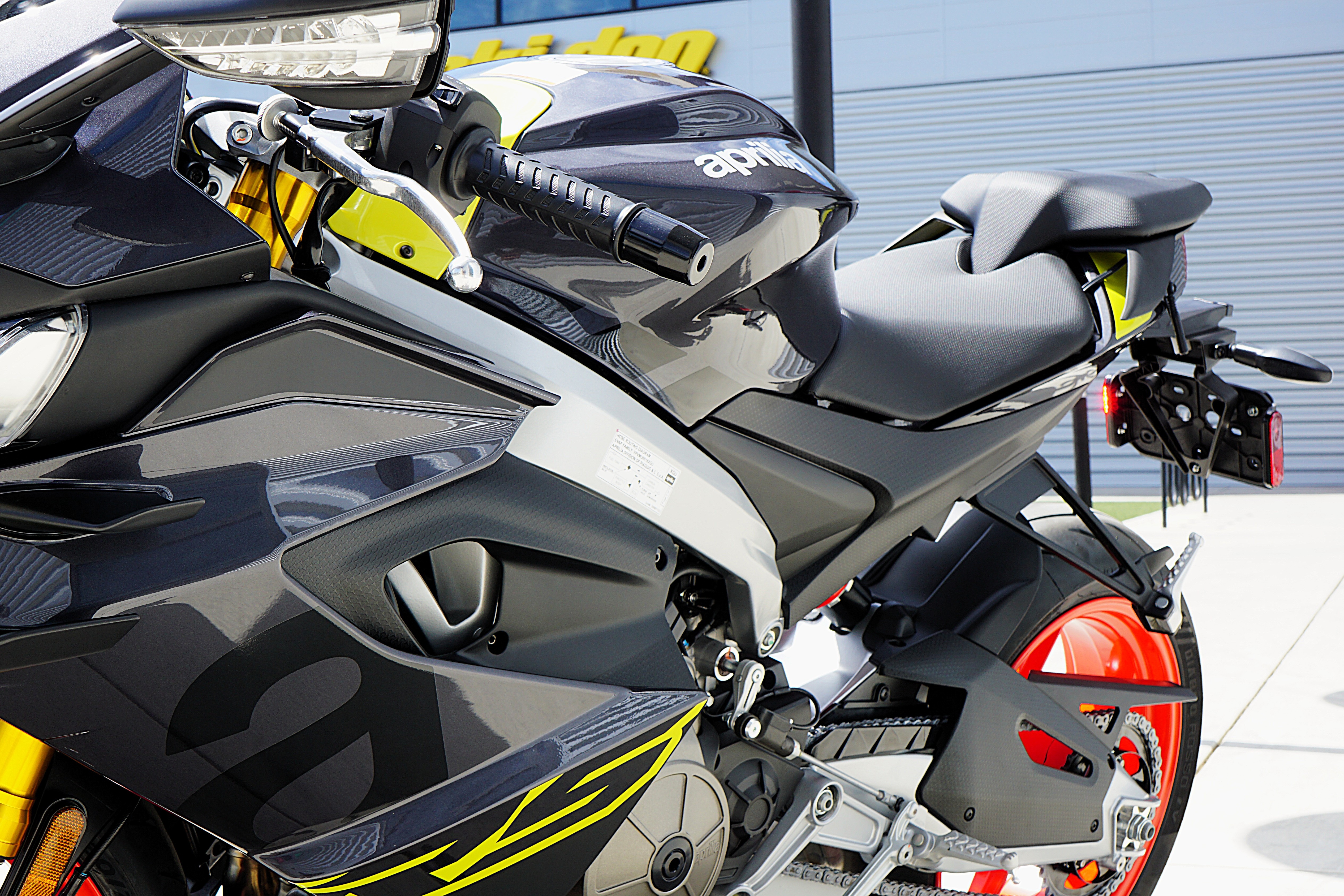 2027 Aprilia RS photo 4