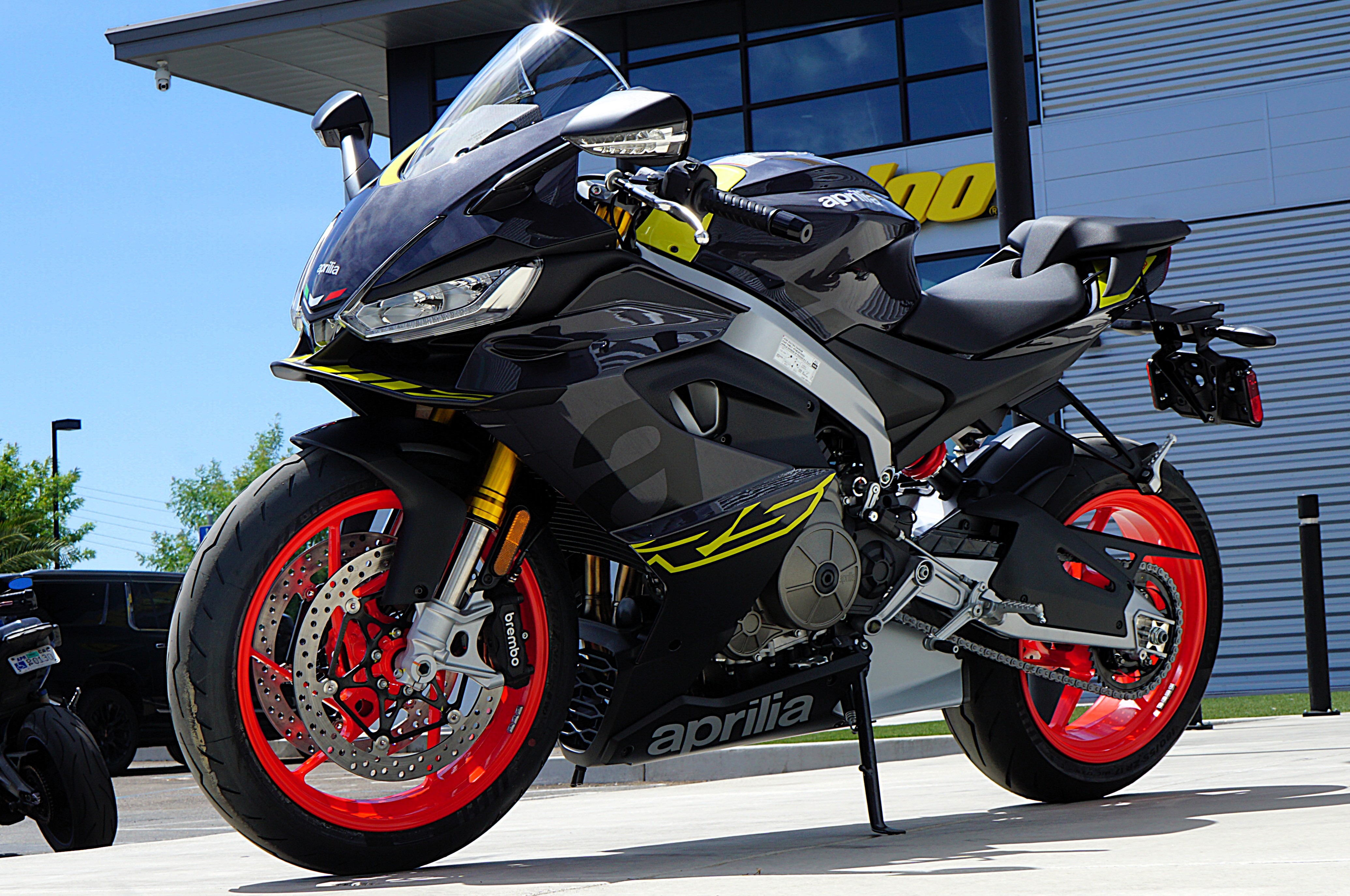 2027 Aprilia RS photo 7