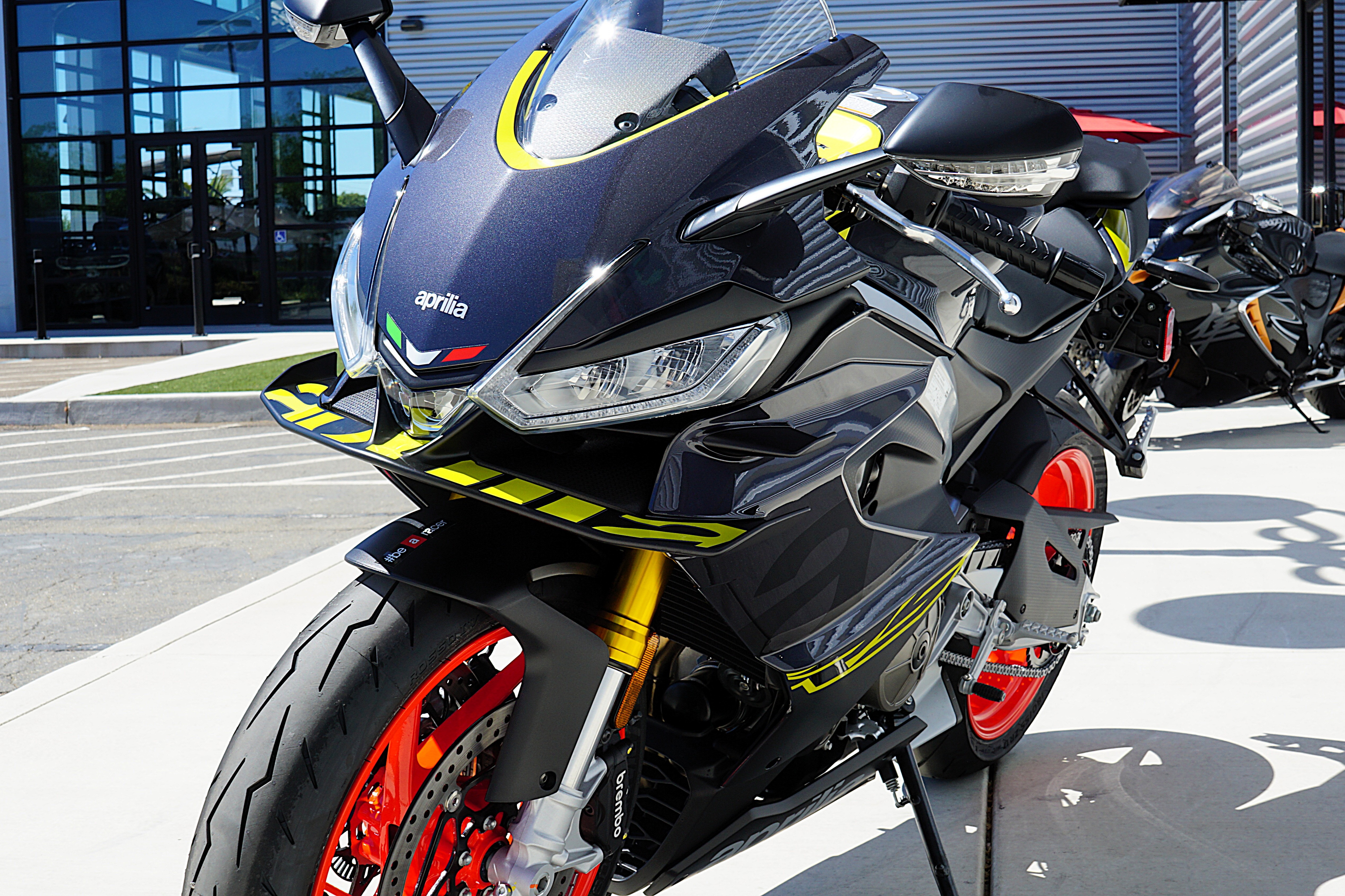 2027 Aprilia RS photo 3