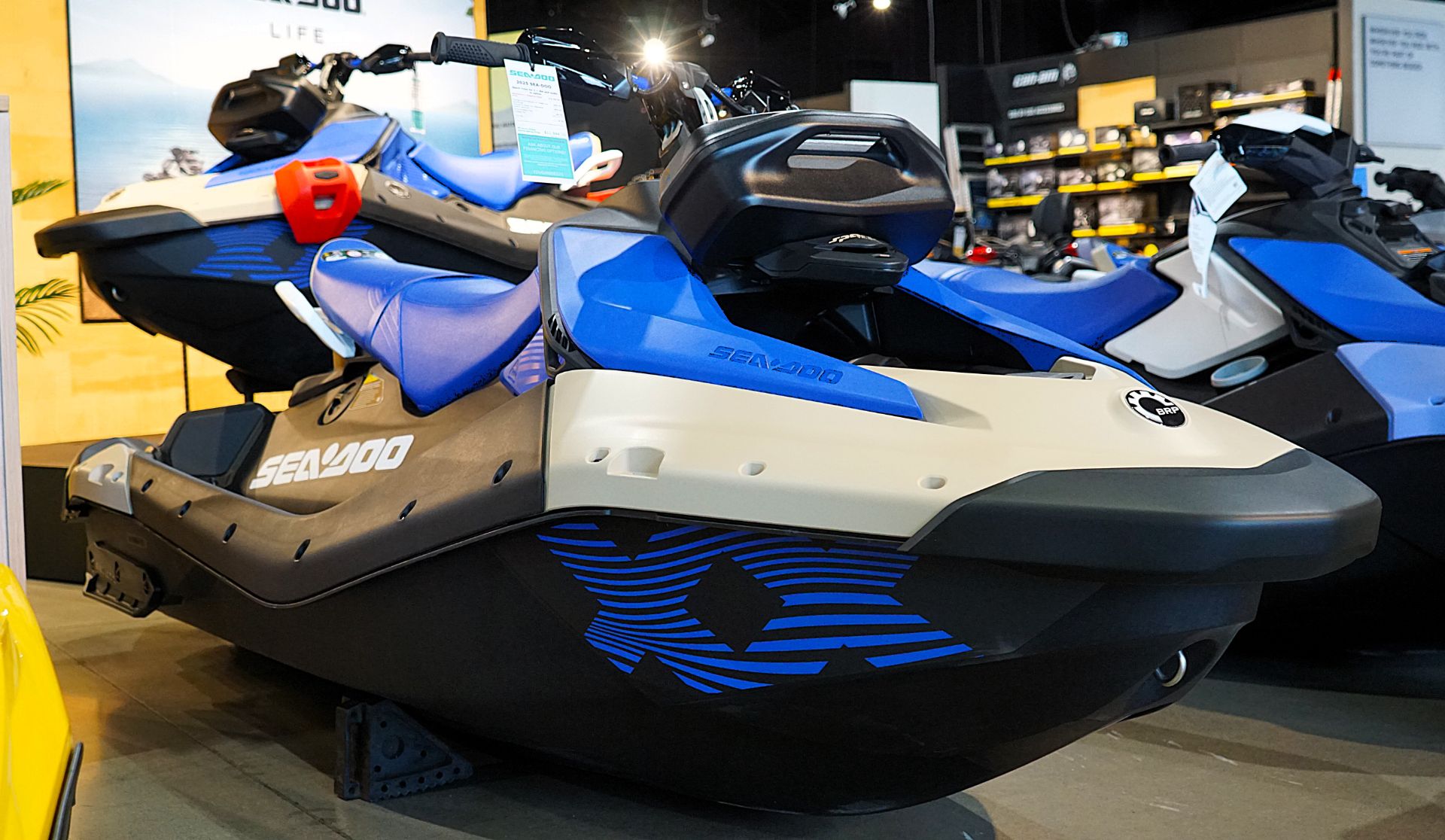 New 2025 Sea-Doo Spark Trixx for 3 + iBR and audio in option