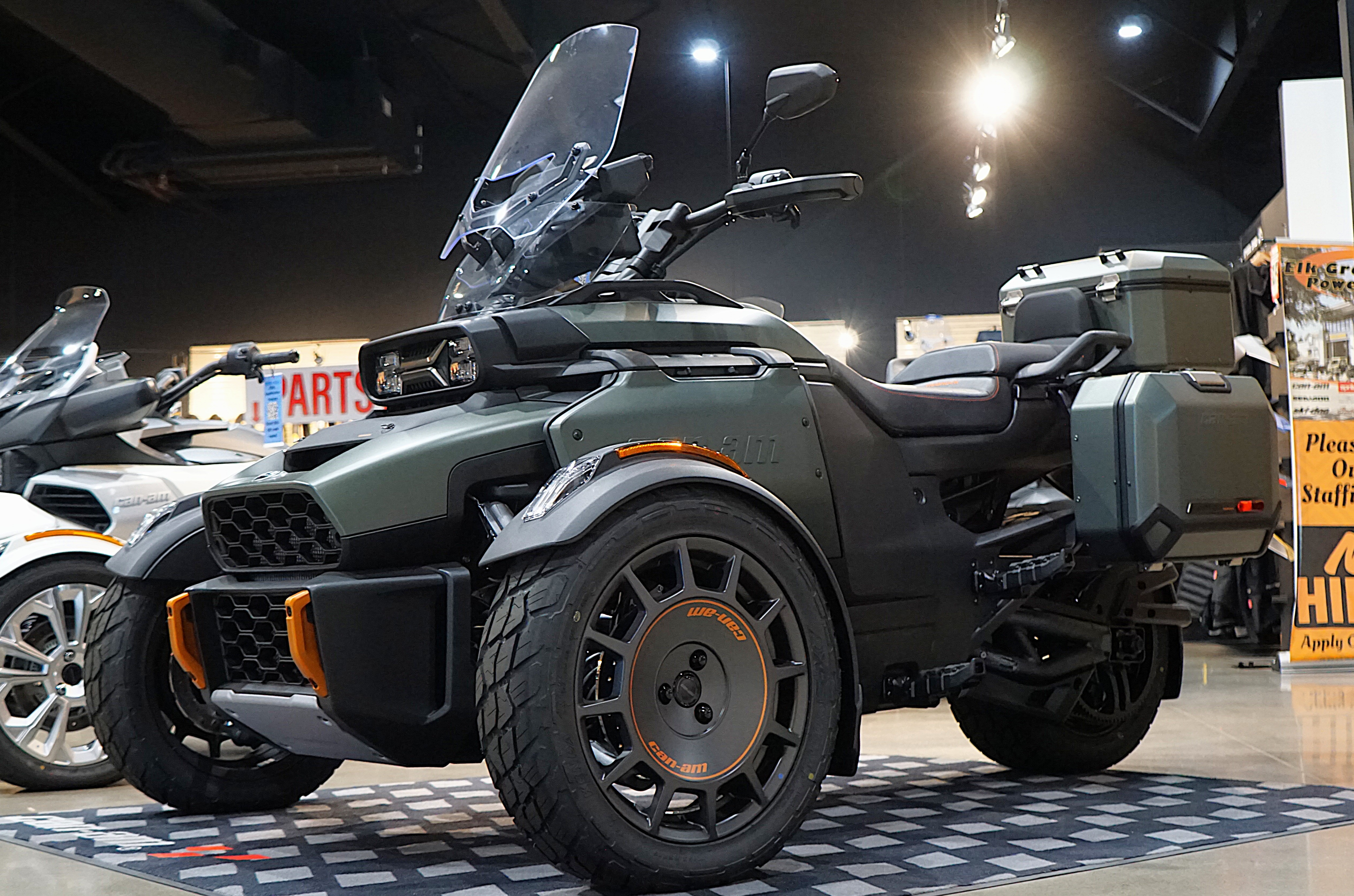 2026 Can-Am Canyon Redrock