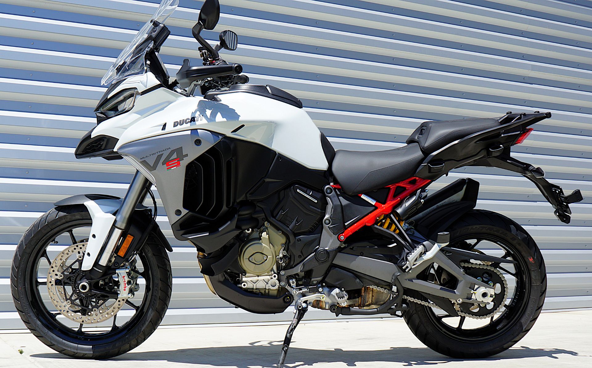 2026 Ducati Multistrada V4 S Travel & Radar 10