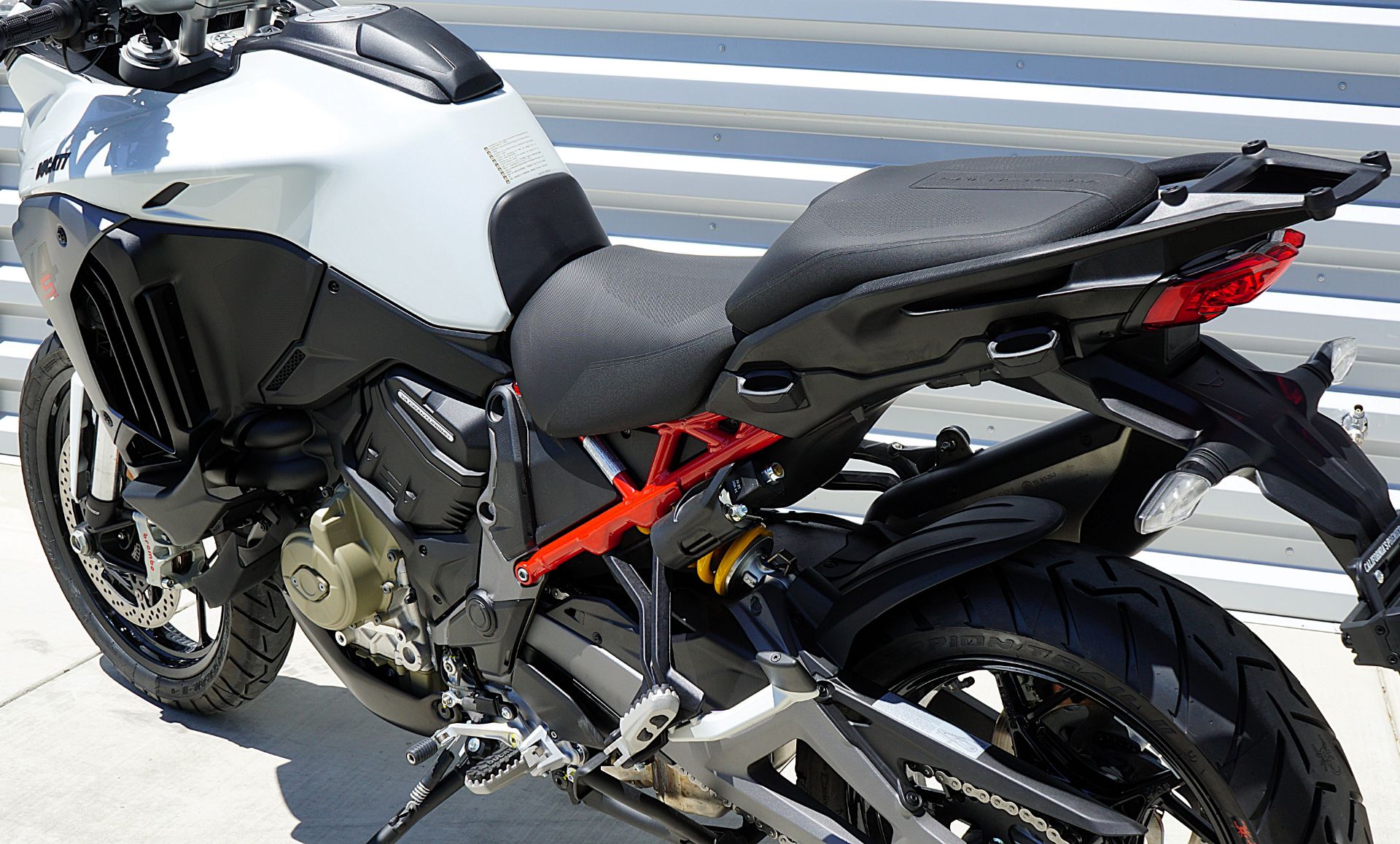 2026 Ducati Multistrada V4 S Travel & Radar 11