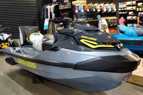 ペトロテック 2020〜 New 2026 Sea-Doo RXT-X 325 + Tech Package | Specs, Photos, Price