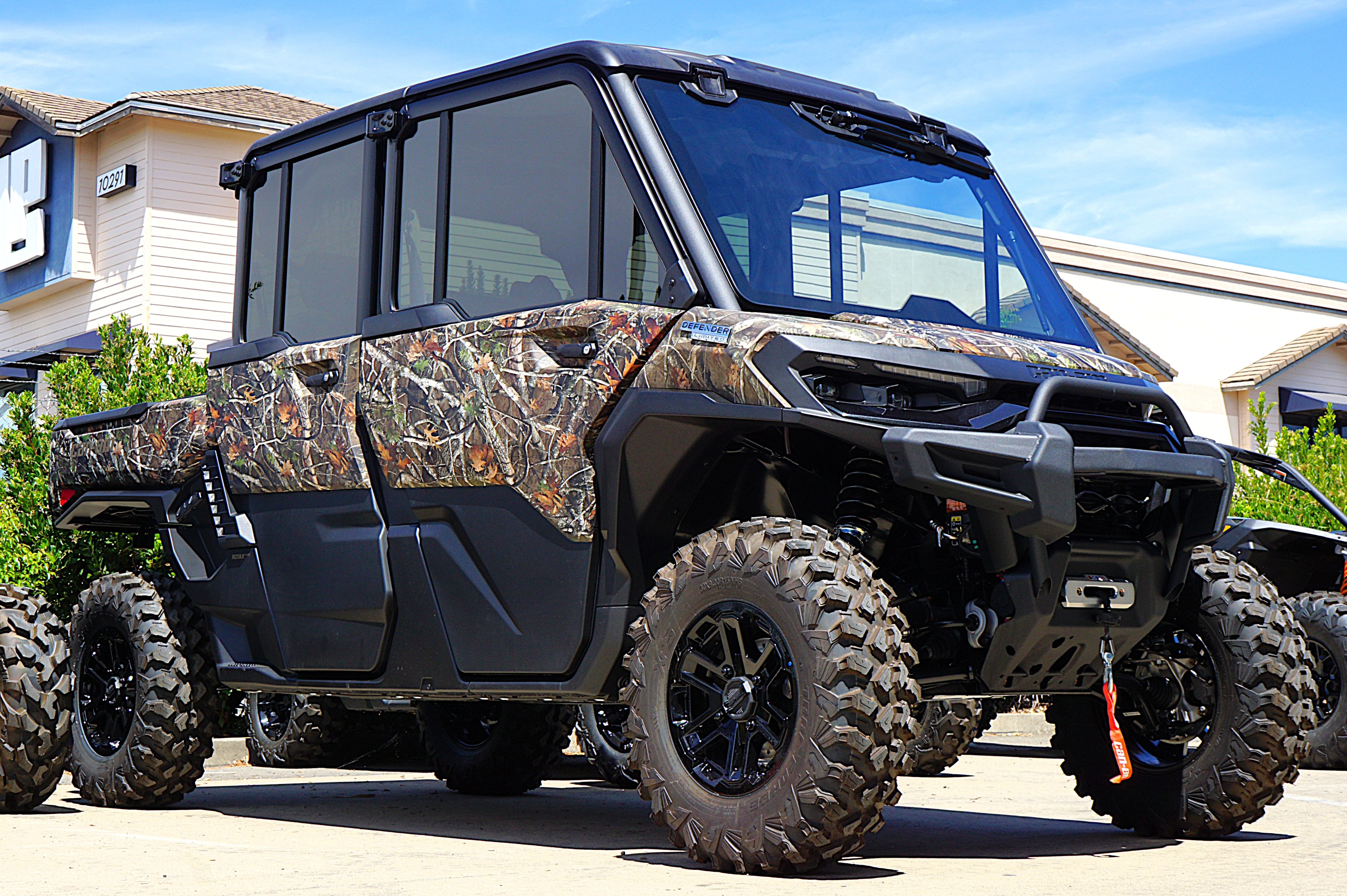 2026 Can-Am Defender MAX Limited HD11