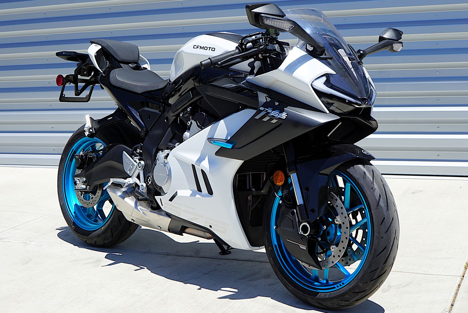 2026 CFMOTO 675SS