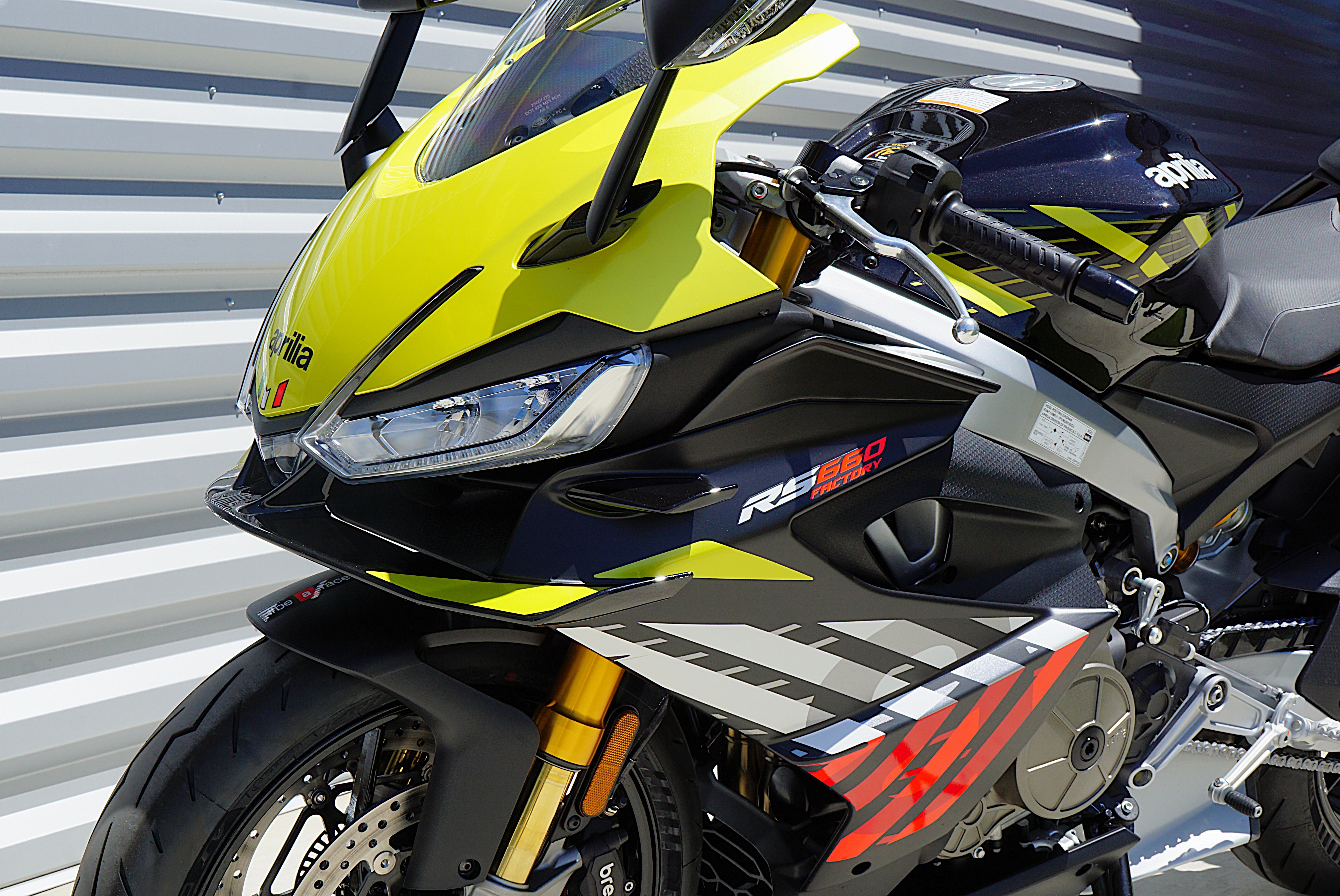 2027 Aprilia RS photo 4