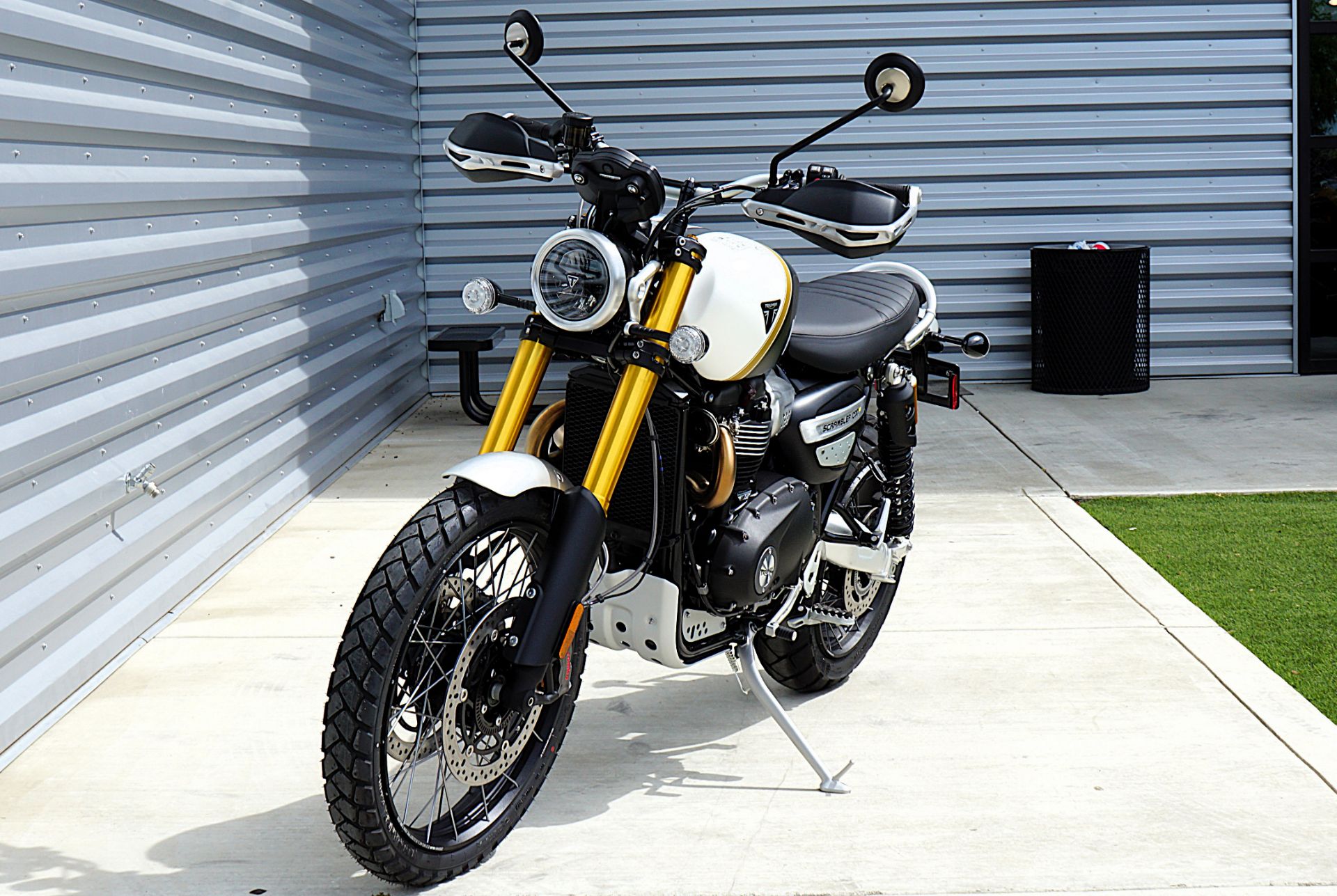 2026 Triumph Scrambler 1200 XE