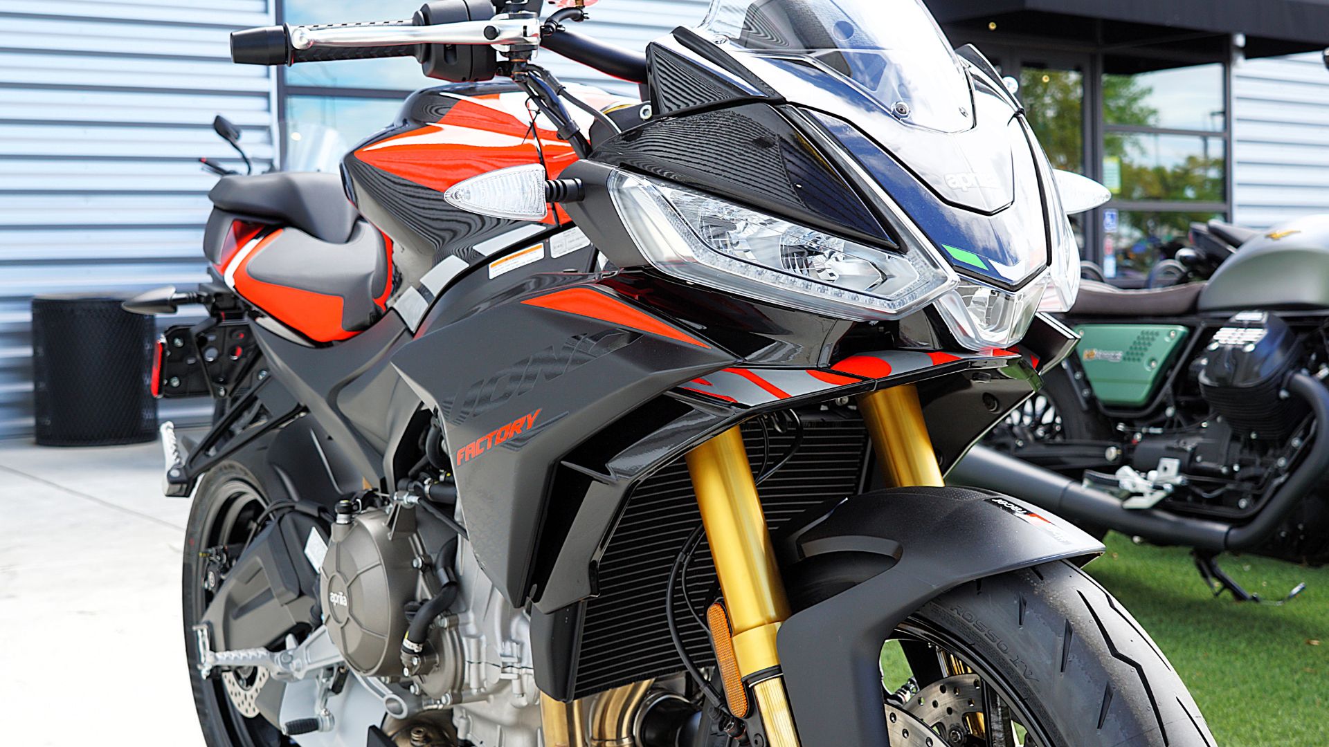 2026 Aprilia Tuono