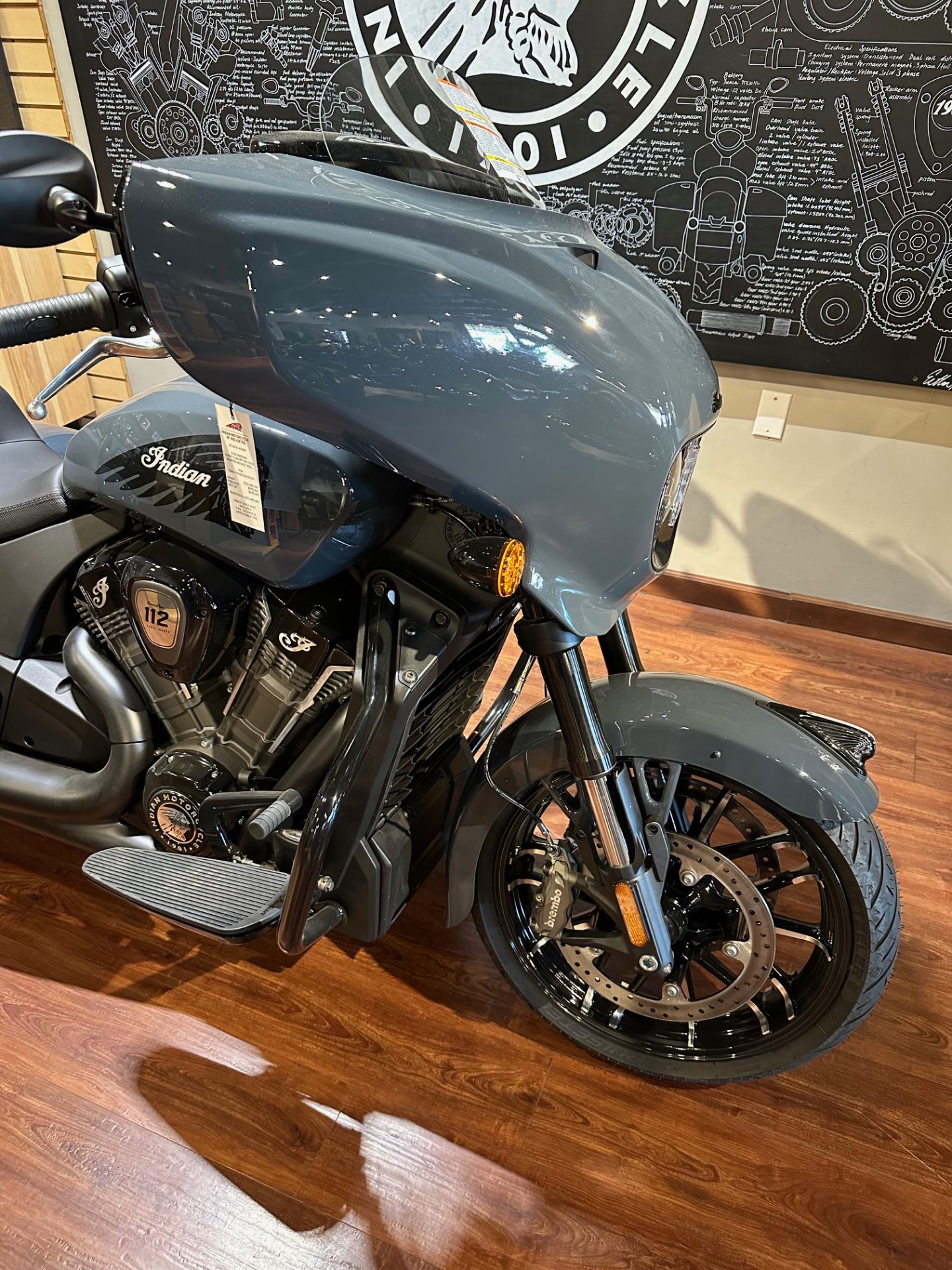 2025 Indian Motorcycle Chieftain® PowerPlus Dark Horse with 112 in Hollister, California - Photo 4