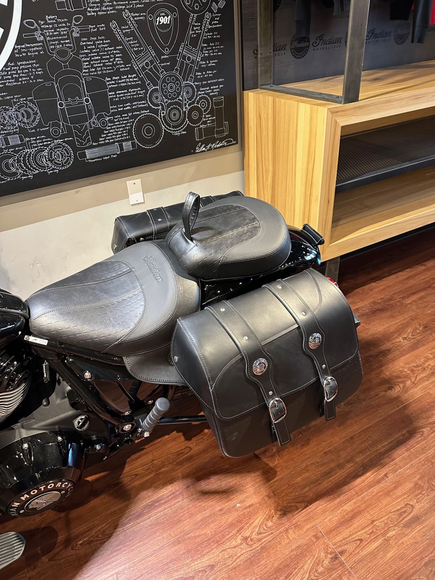 2025 Indian Motorcycle Super Chief Dark Horse in Hollister, California - Photo 7