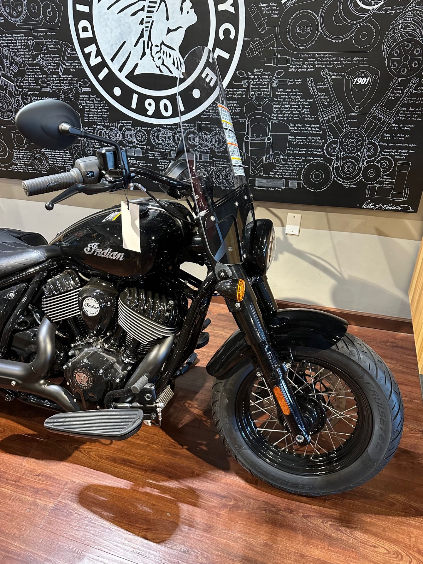 2025 Indian Motorcycle Super Chief Dark Horse in Hollister, California - Photo 9