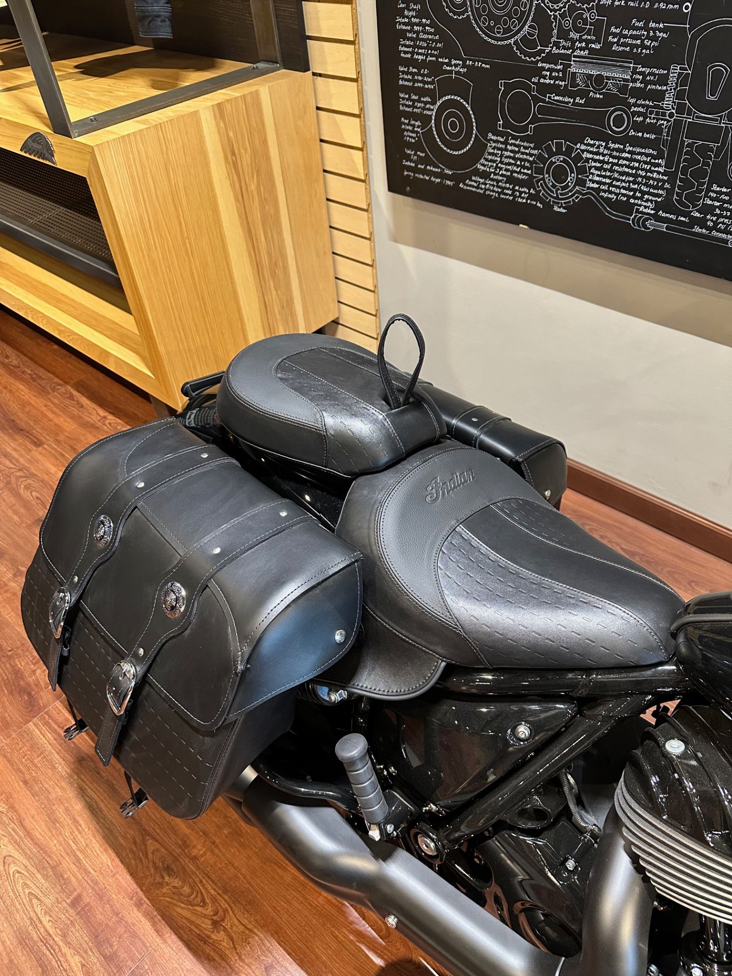 2025 Indian Motorcycle Super Chief Dark Horse in Hollister, California - Photo 12
