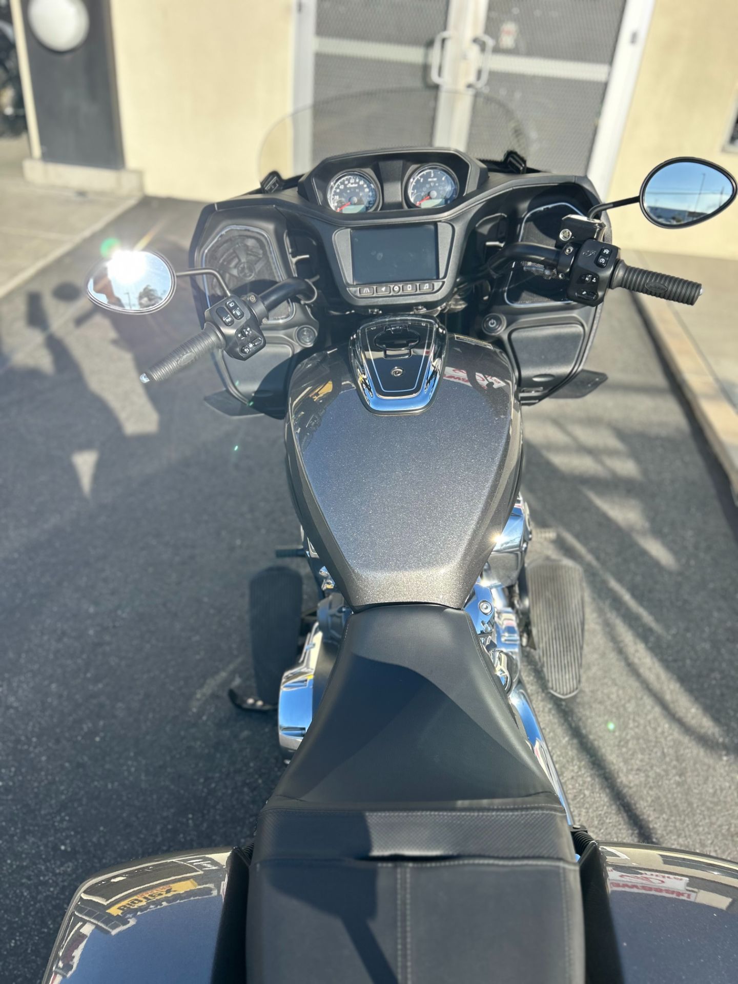 2020 Indian Motorcycle Challenger® in Hollister, California - Photo 5