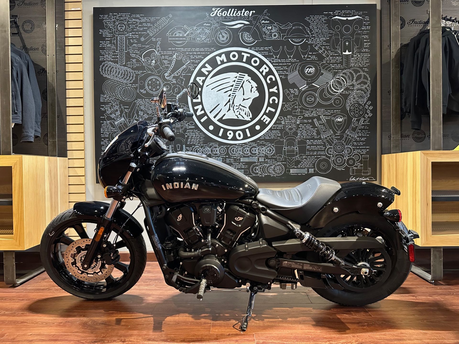 2025 Indian Motorcycle Sport Scout® Sixty in Hollister, California - Photo 2