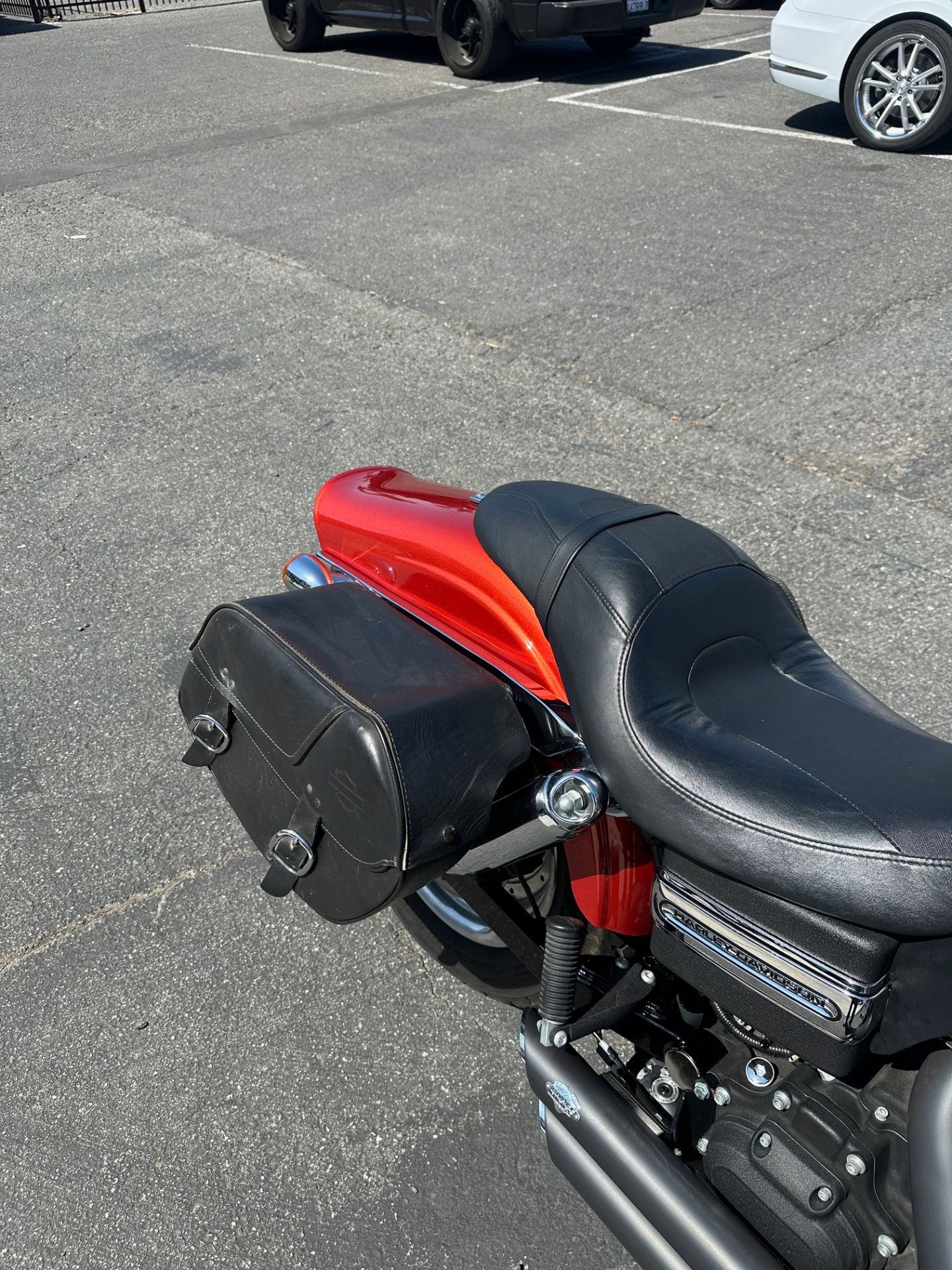2011 Harley-Davidson Dyna® Fat Bob® in Hollister, California - Photo 10