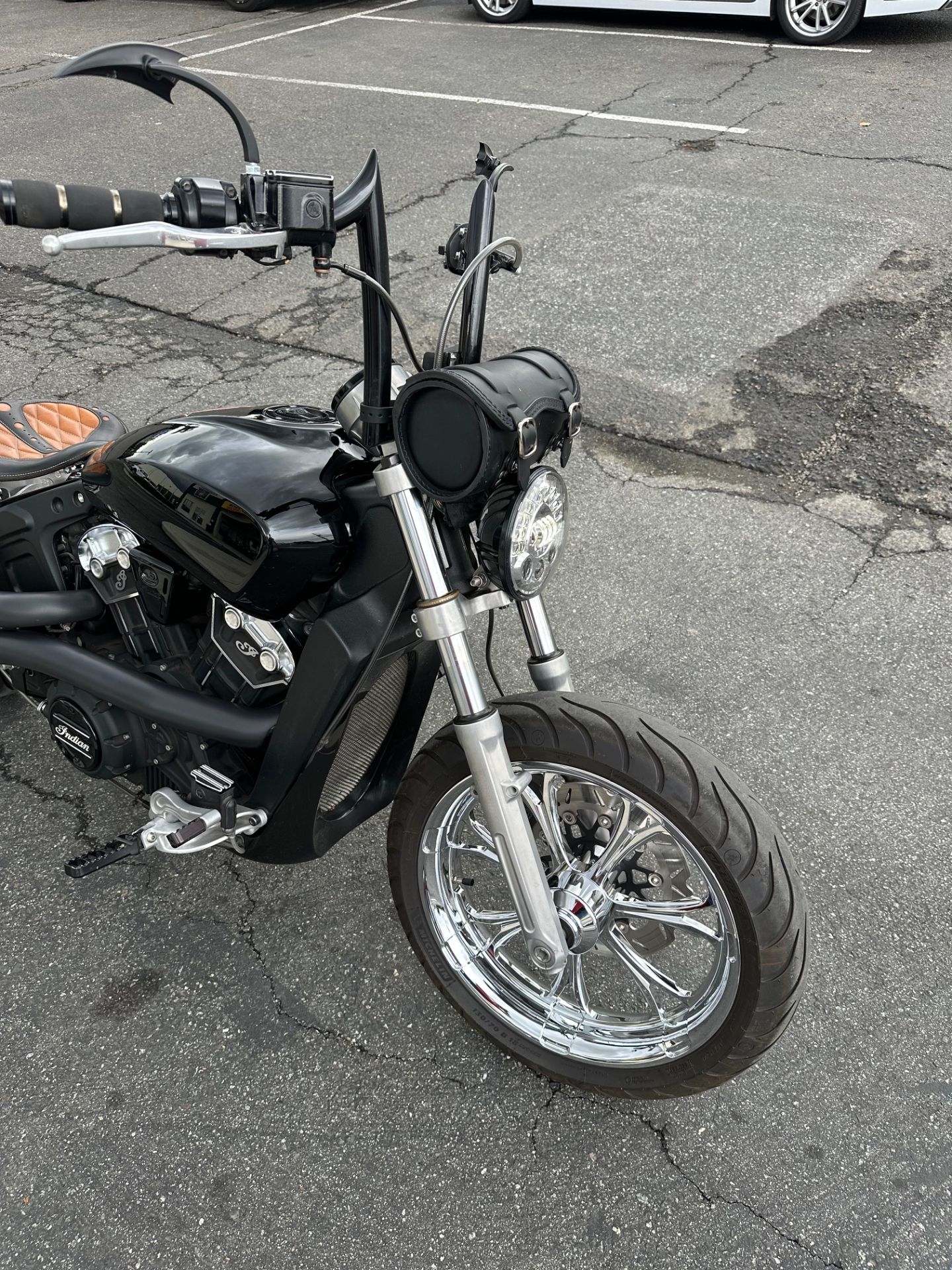 2018 Indian Motorcycle Scout® Bobber in Hollister, California - Photo 6