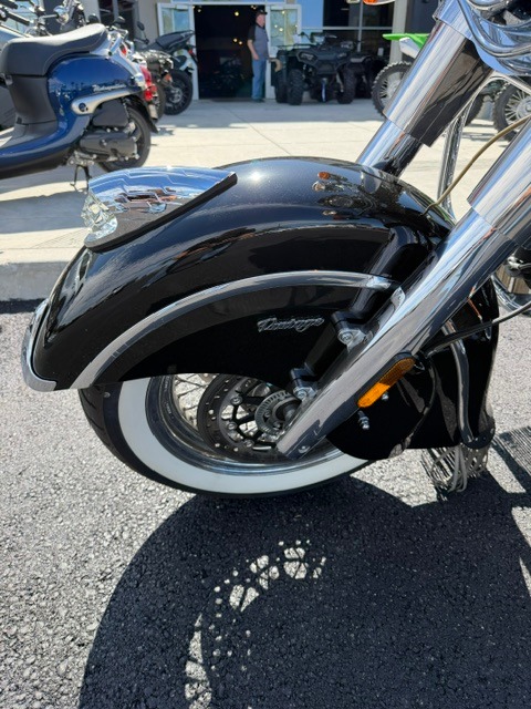 2017 Indian Motorcycle Chief® Vintage in Hollister, California - Photo 8