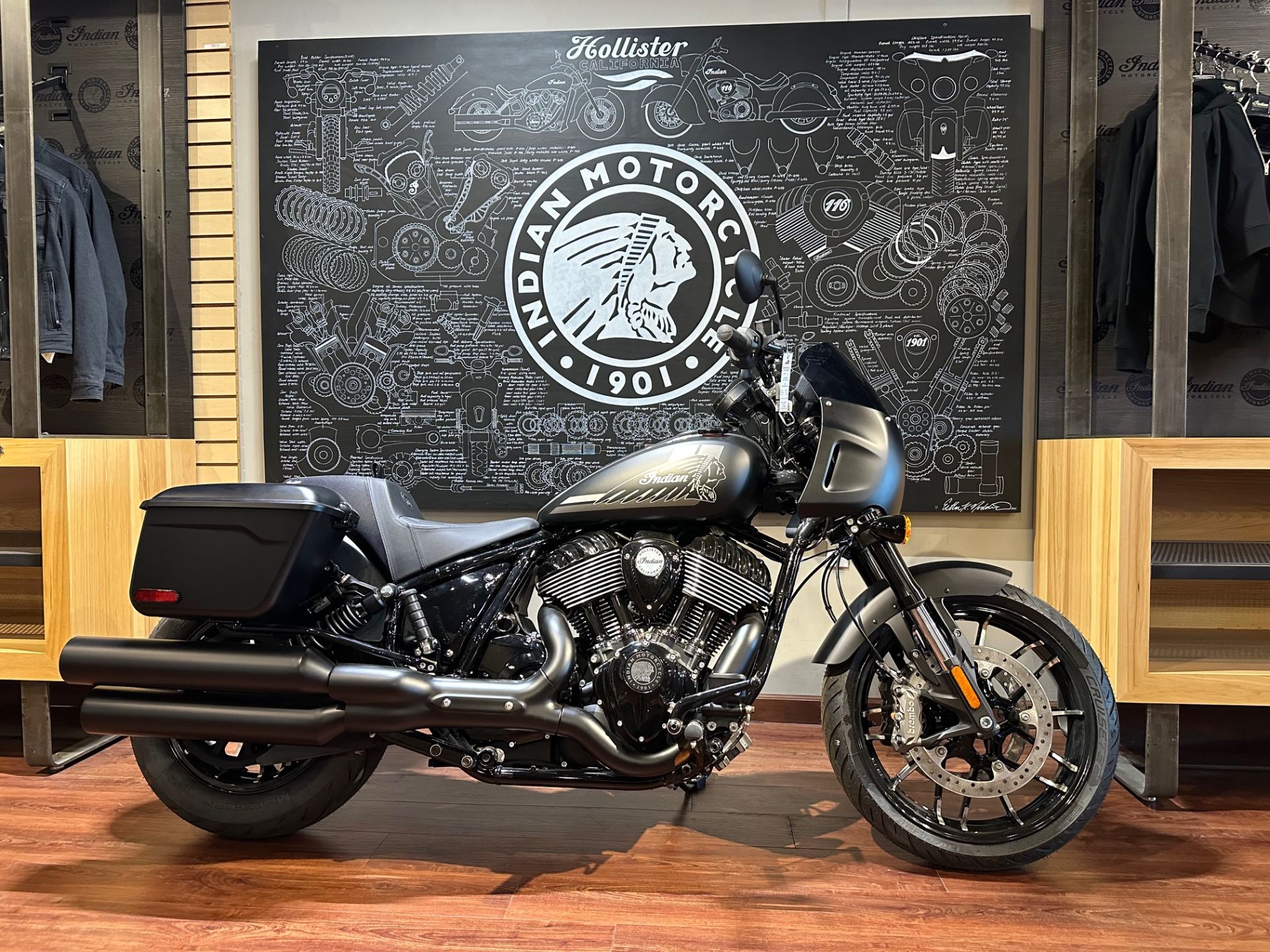 2025 Indian Motorcycle Sport Chief RT in Hollister, California - Photo 1