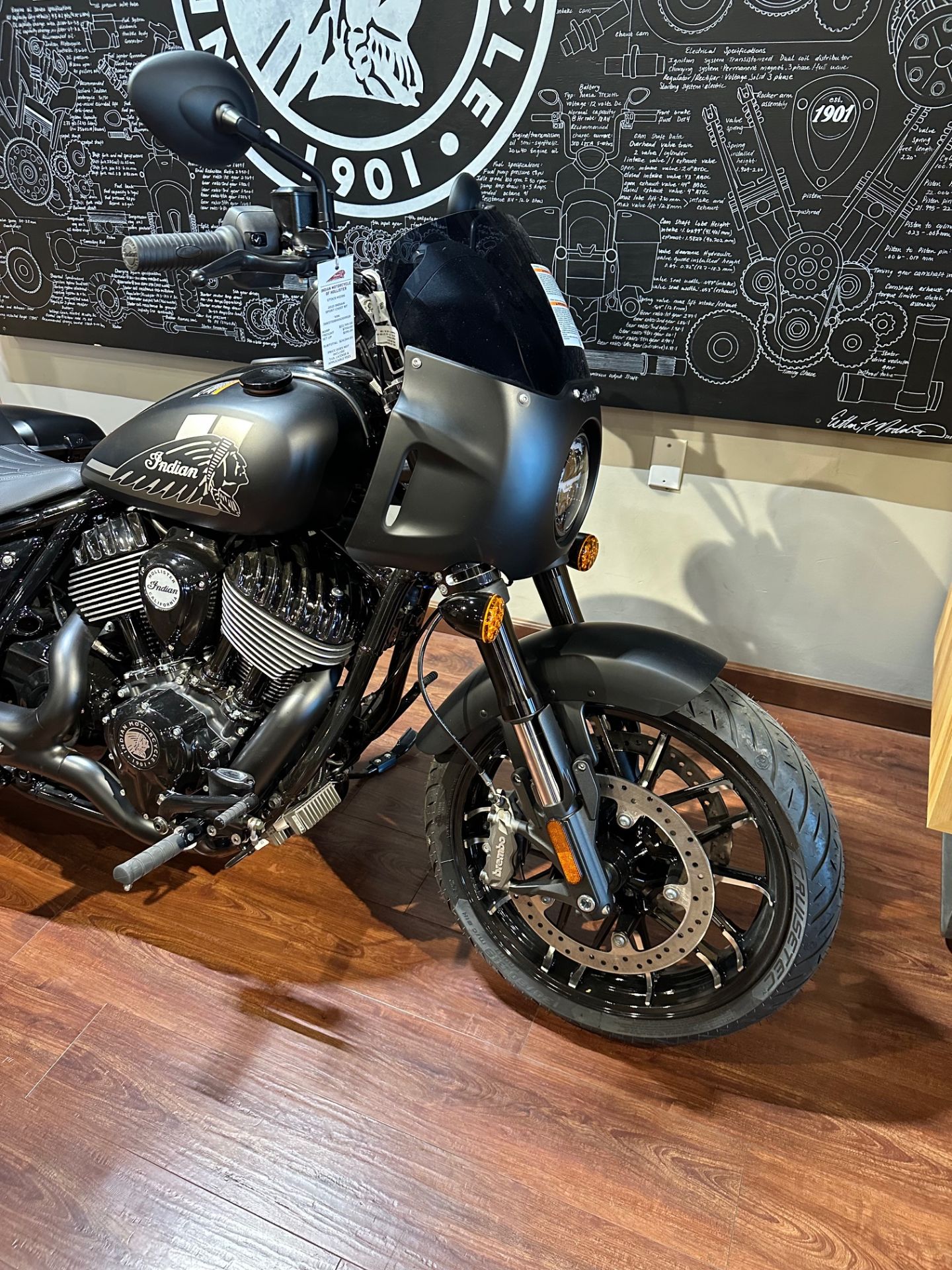 2025 Indian Motorcycle Sport Chief RT in Hollister, California - Photo 11