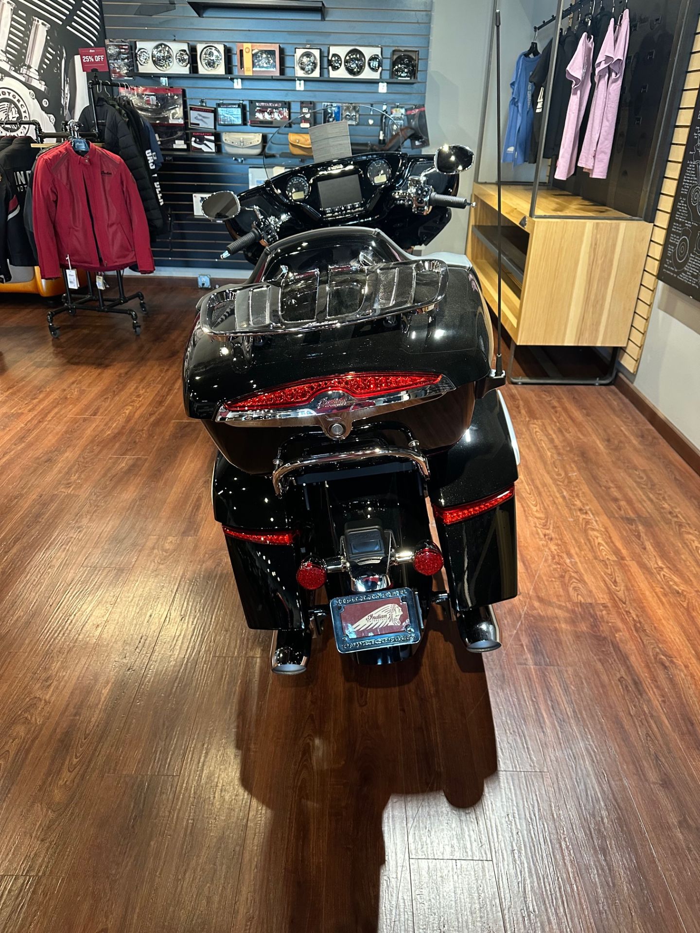 2025 Indian Motorcycle Roadmaster® PowerPlus Limited® with 112 in Hollister, California - Photo 4