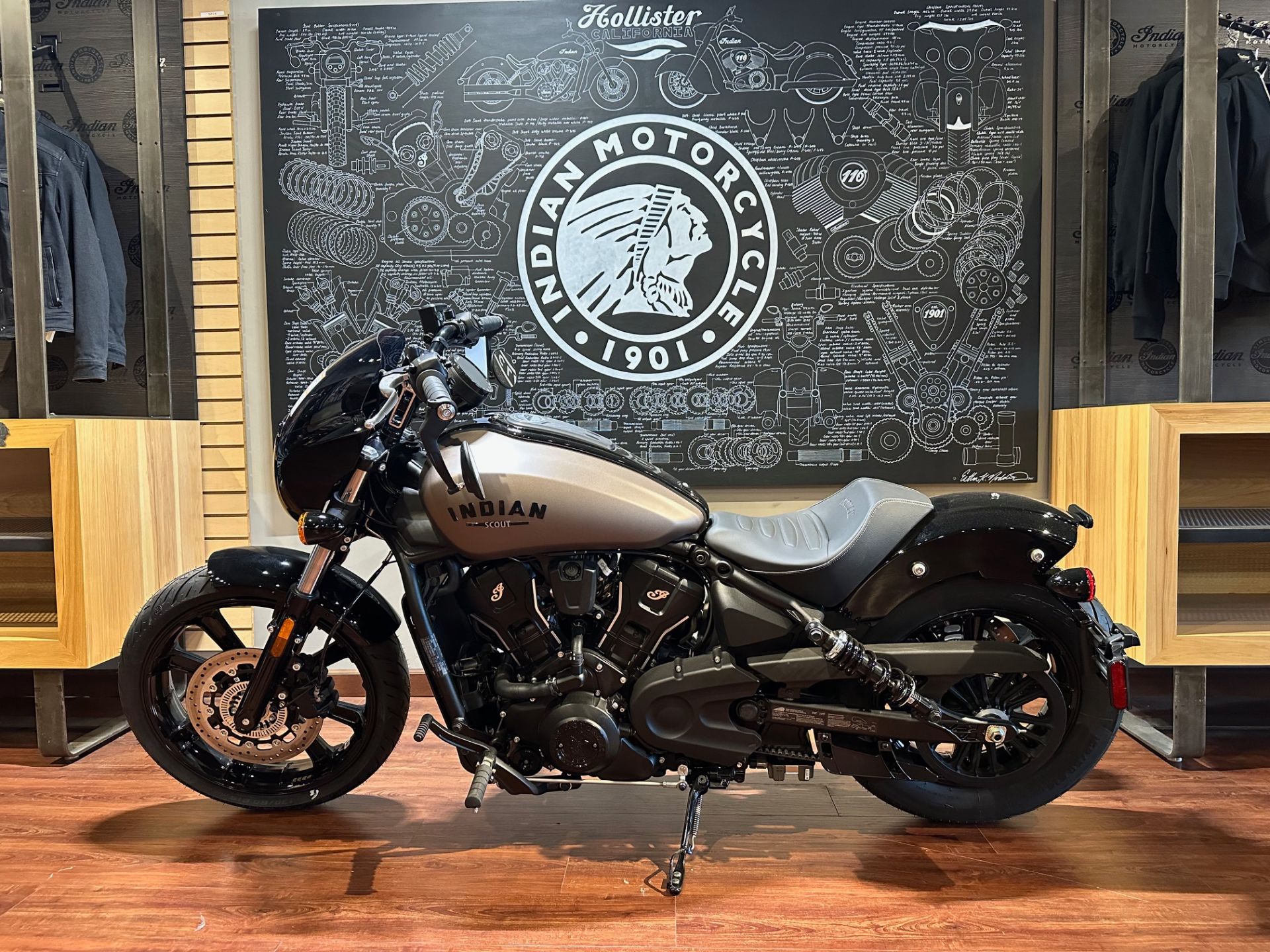 2025 Indian Motorcycle Sport Scout® Limited +Tech in Hollister, California - Photo 2