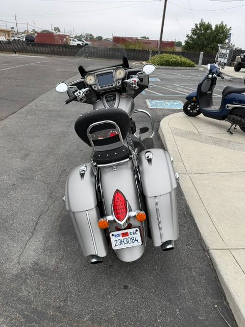 2017 Indian Motorcycle Chieftain® in Hollister, California - Photo 4