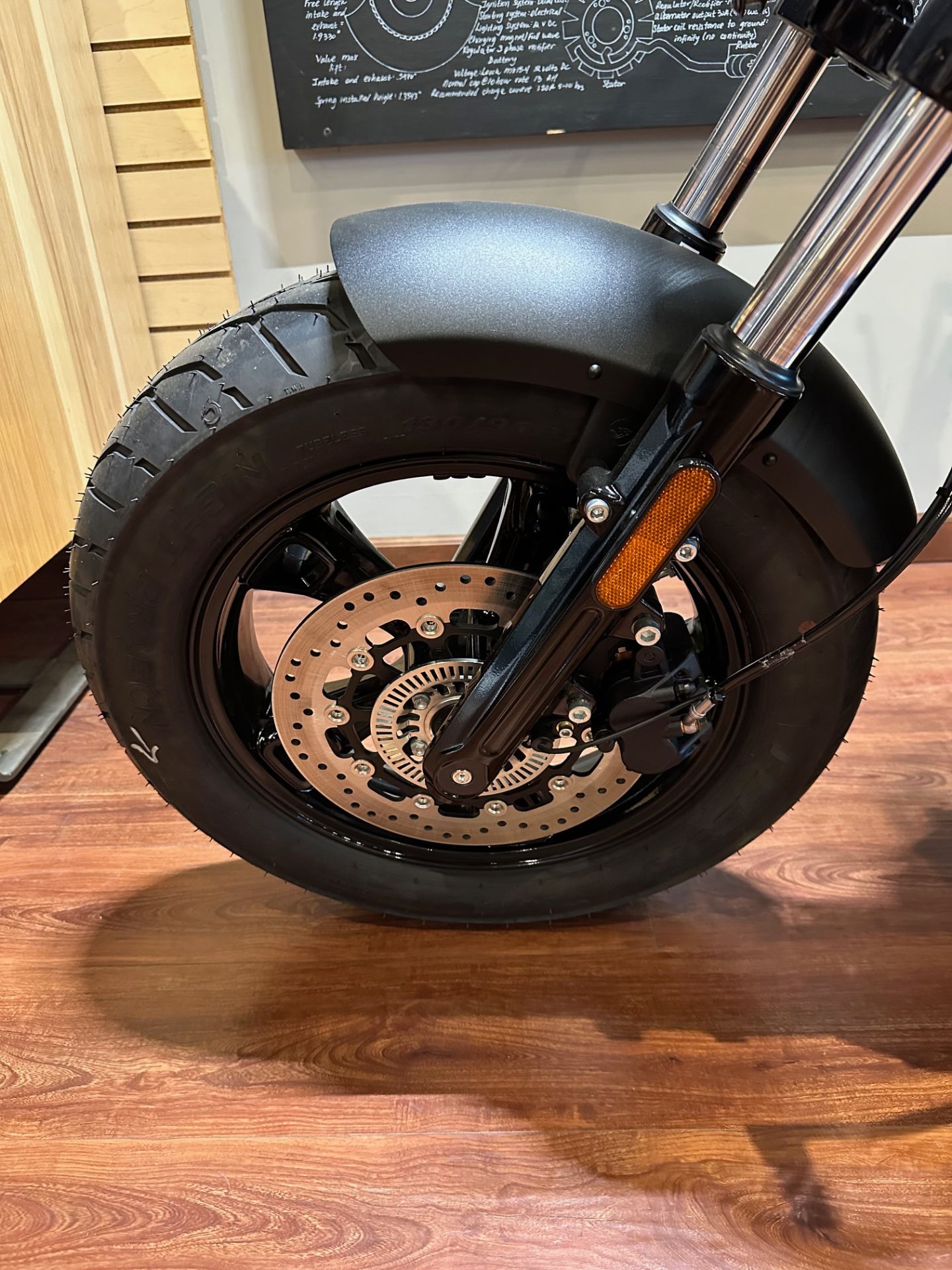 2025 Indian Motorcycle Scout® Sixty Bobber in Hollister, California - Photo 5