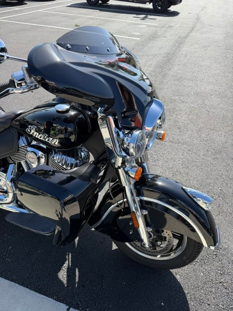 2019 Indian Motorcycle Springfield® ABS in Hollister, California - Photo 6