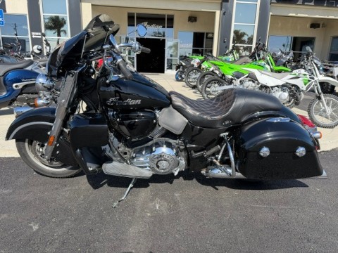 2019 Indian Motorcycle Springfield® ABS in Hollister, California - Photo 2