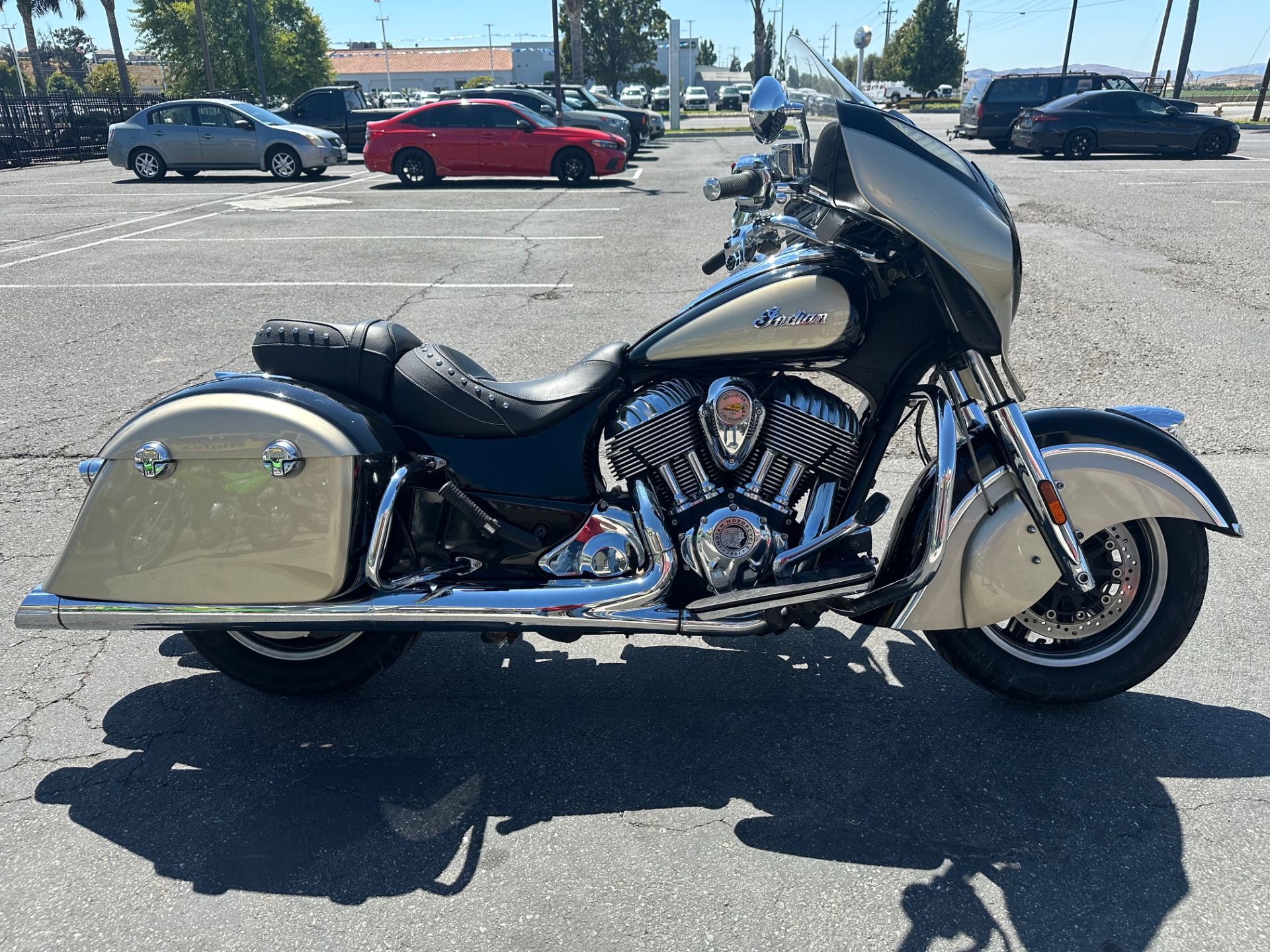 2016 Indian Motorcycle Chieftain® in Hollister, California - Photo 1
