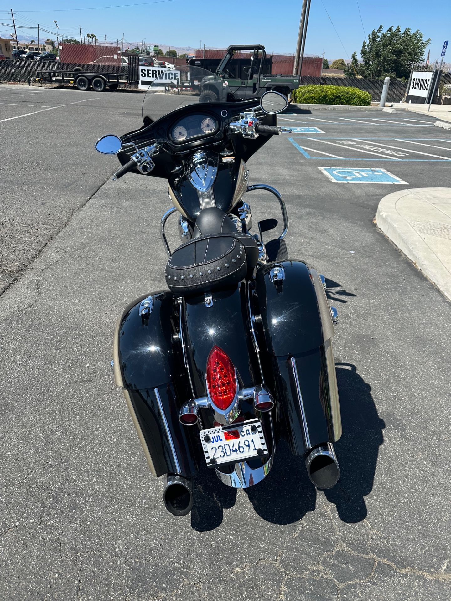 2016 Indian Motorcycle Chieftain® in Hollister, California - Photo 4